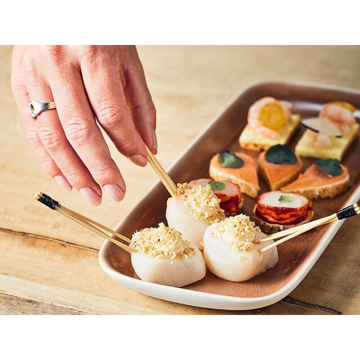 Smartbox Assortiment de délices sucrés ou salés de l'univers Apéritif cocktail de la Maison Lenôtre - Coffret Cadeau Gastronomie