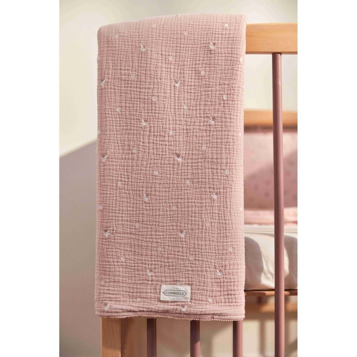 COMBELLE Couverture réversible 70x100cm - Promenade Bucolique en Rose pour Bébé