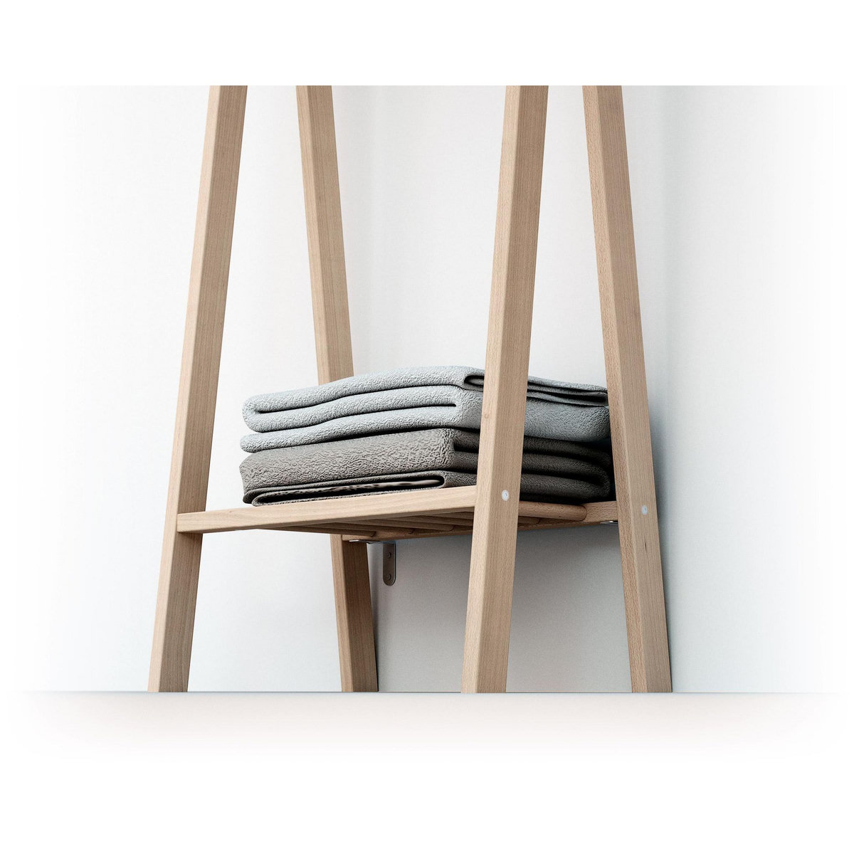 AT4 Porte vêtement enfant ESSENTIEL en bois - 30 x 50 x 130 cm