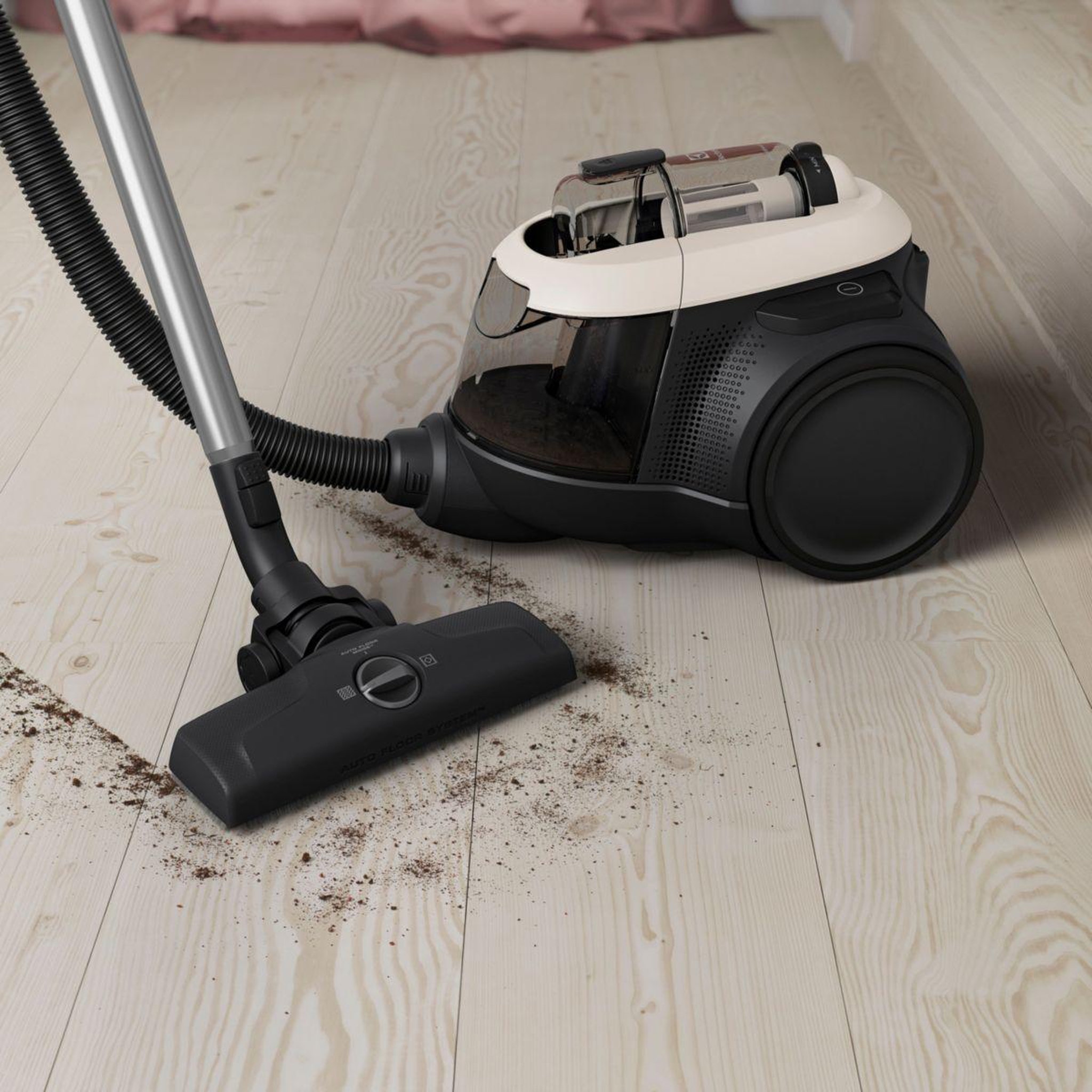 Voir la diapositive 4 : ELECTROLUX Aspirateur sans sac Higienic 600 EL61H4SW