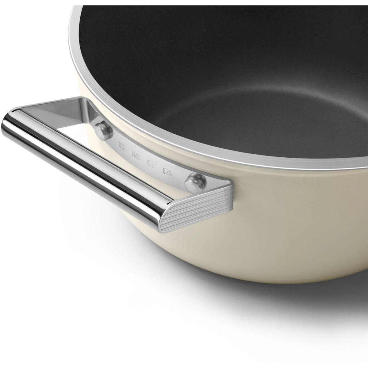 SMEG Faitout 24cm céramique crème avec couvercle