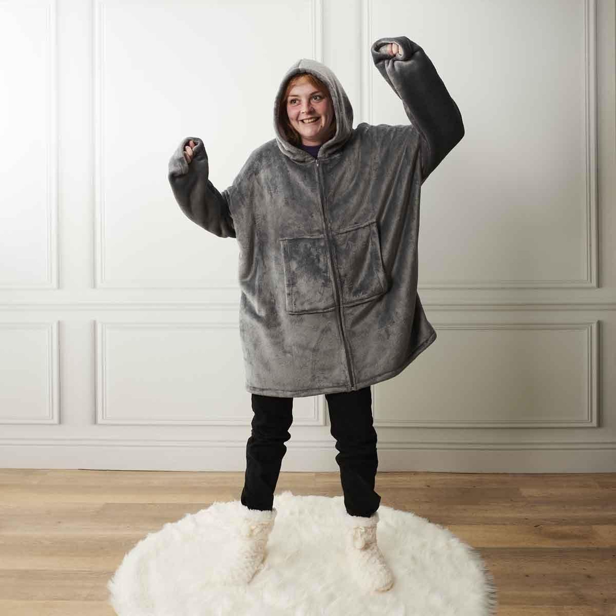 Voir la diapositive 5 : The Home Deco Factory Plaid sweat à capuche  fermeture  85x118cm gris