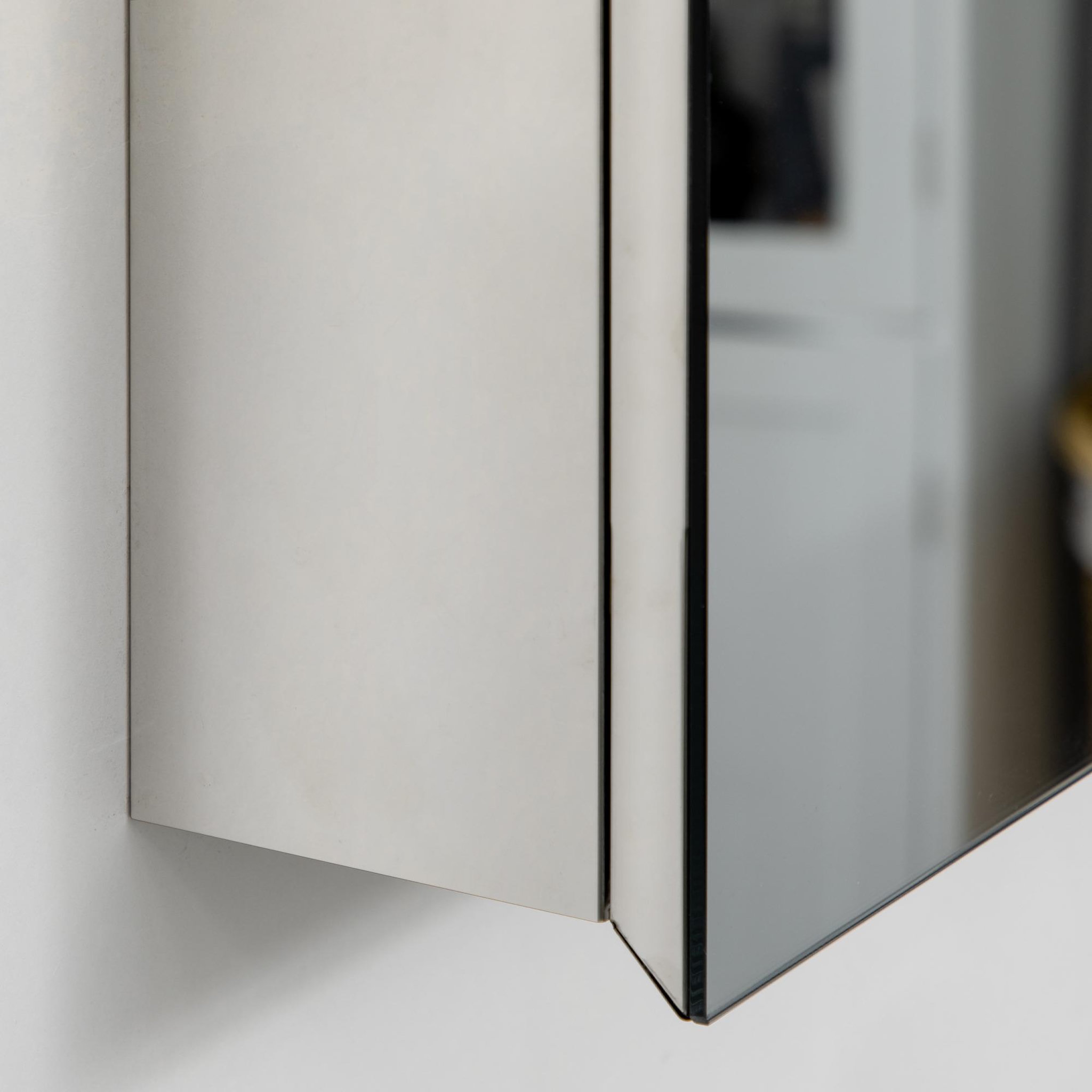 Voir la diapositive 4 : KLEANKIN Armoire miroir murale salle de bain toilette dim. 39l x 12l x 60h cm acier inox. Verre