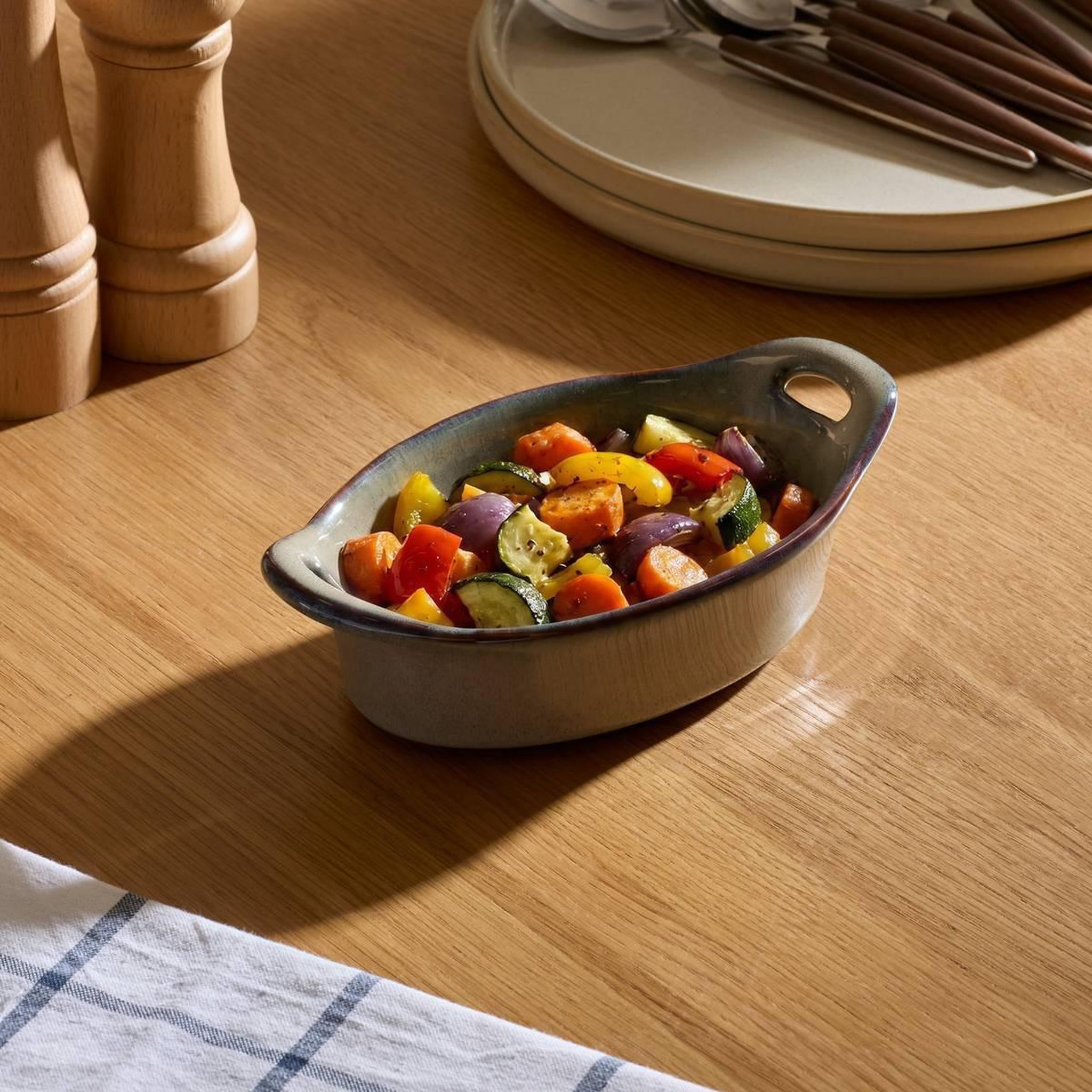 Voir la diapositive 3 : SECRET DE GOURMET Plat à Four Ovale en Grès  Terre Inconnue  20cm Vert