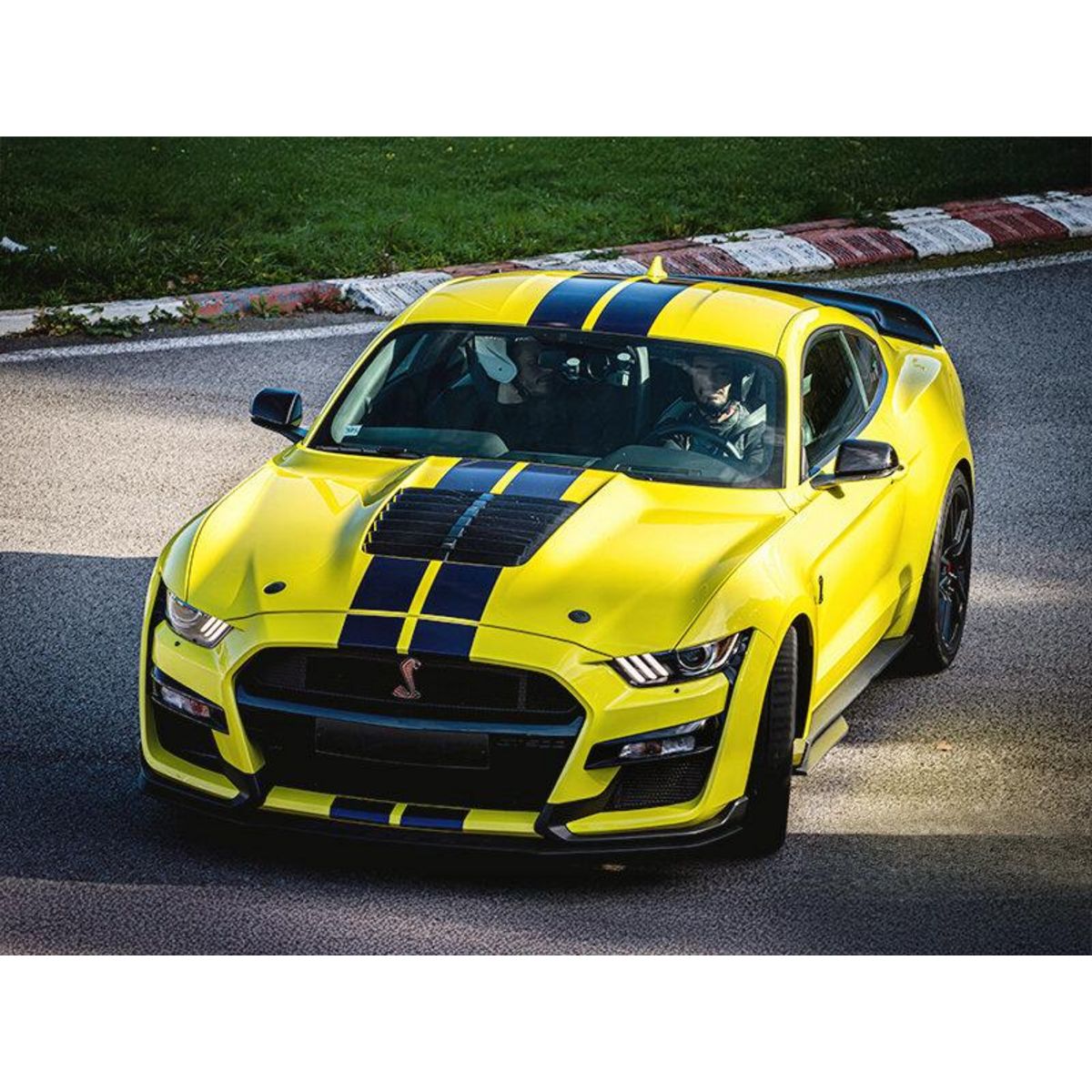 Smartbox Stage de pilotage : 3 à 4 tours au volant d'une voiture de course sur le circuit de Bresse - Coffret Cadeau Sport & Aventure