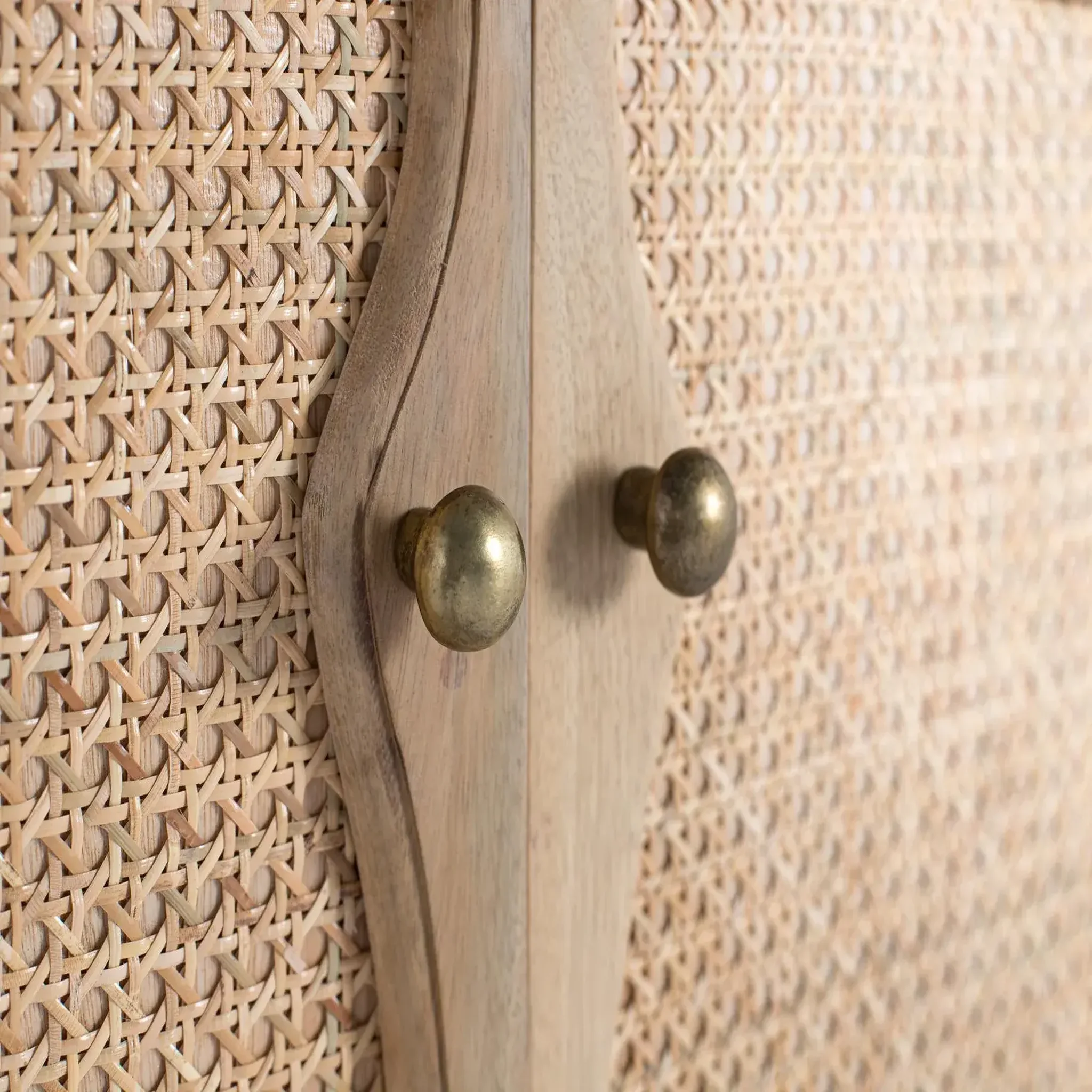 Voir la diapositive 5 : GINER Y COLOMER SL Buffet en bois de manguier 200cm style boho méditerranéen