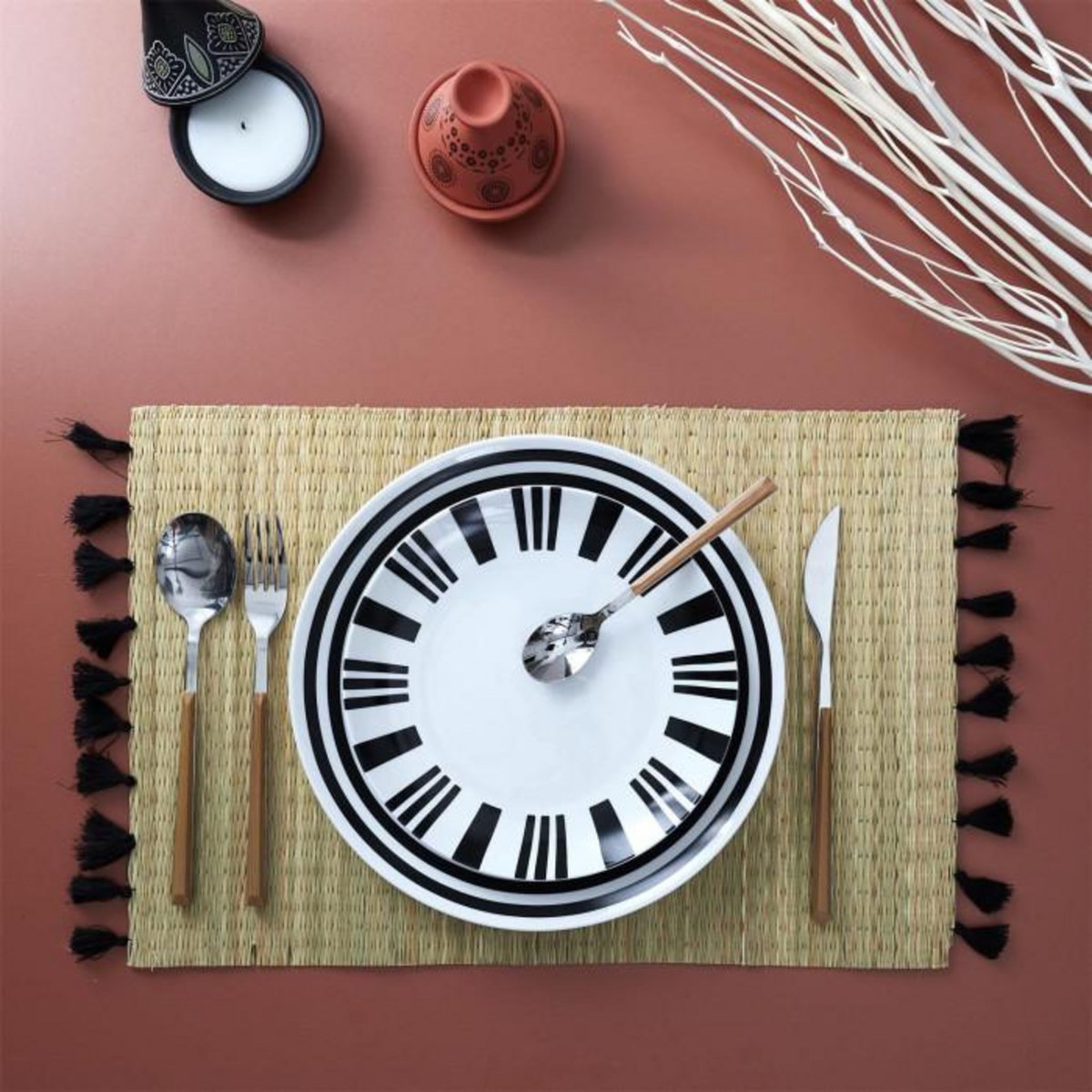 Paris Prix Ménagère 16 Pièces  Effet Bois  25cm Marron