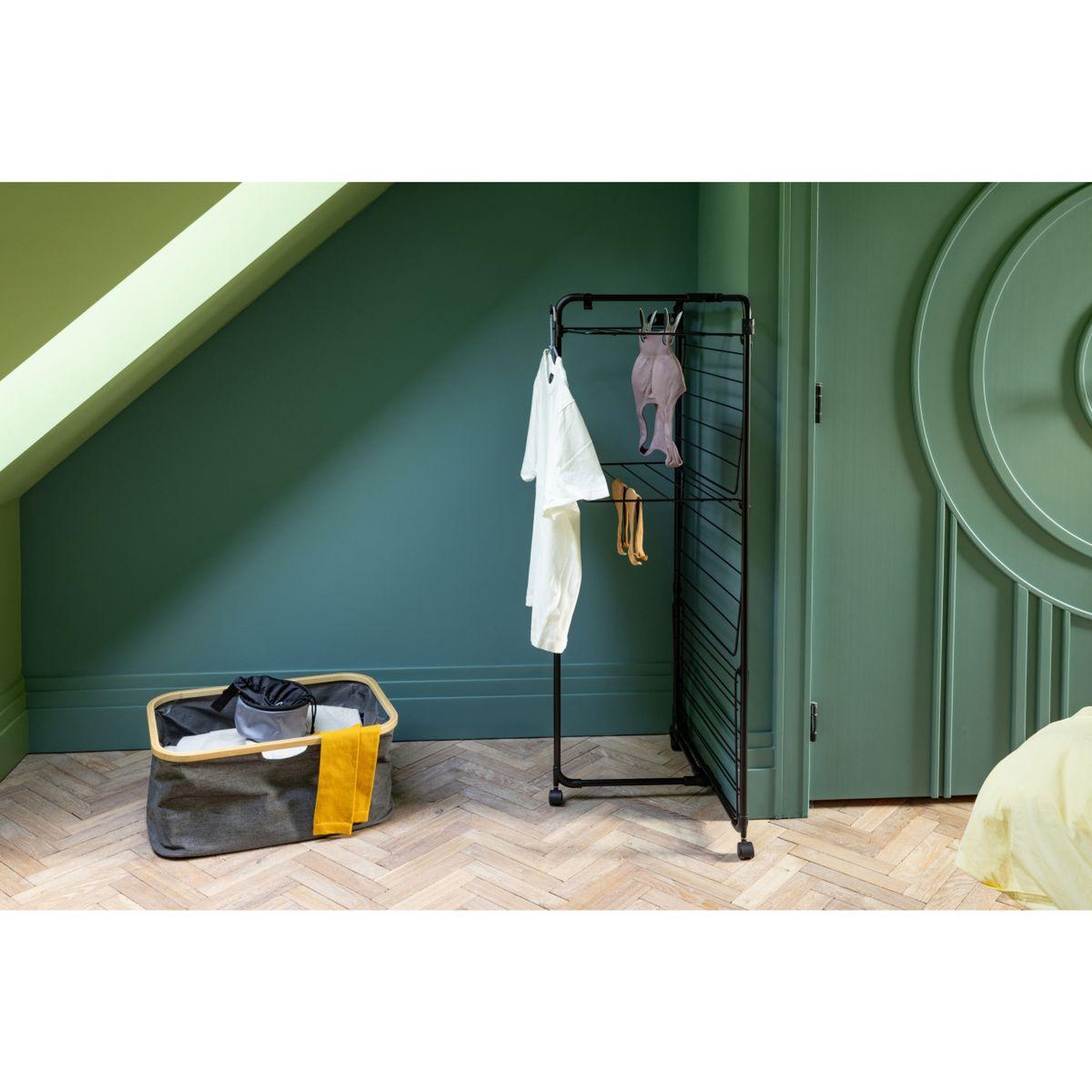Voir la diapositive 4 : BRABANTIA Etendoir à linge Tour Hang on 23M Noir