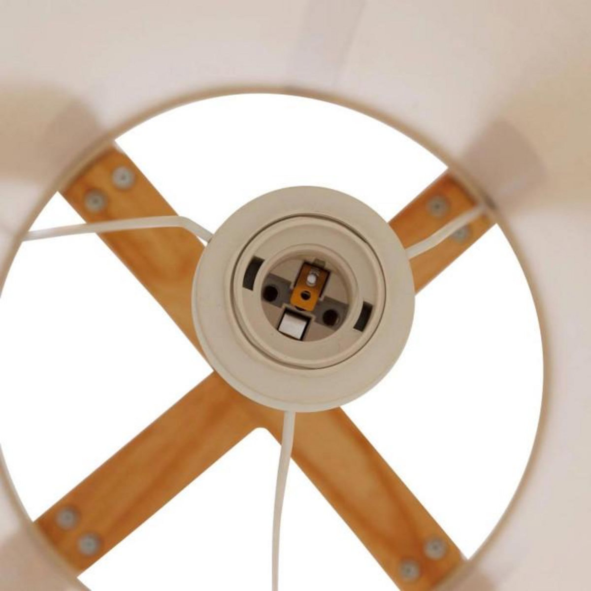 ATMOSPHERA Lampadaire en Bois  Rafa  107cm Beige