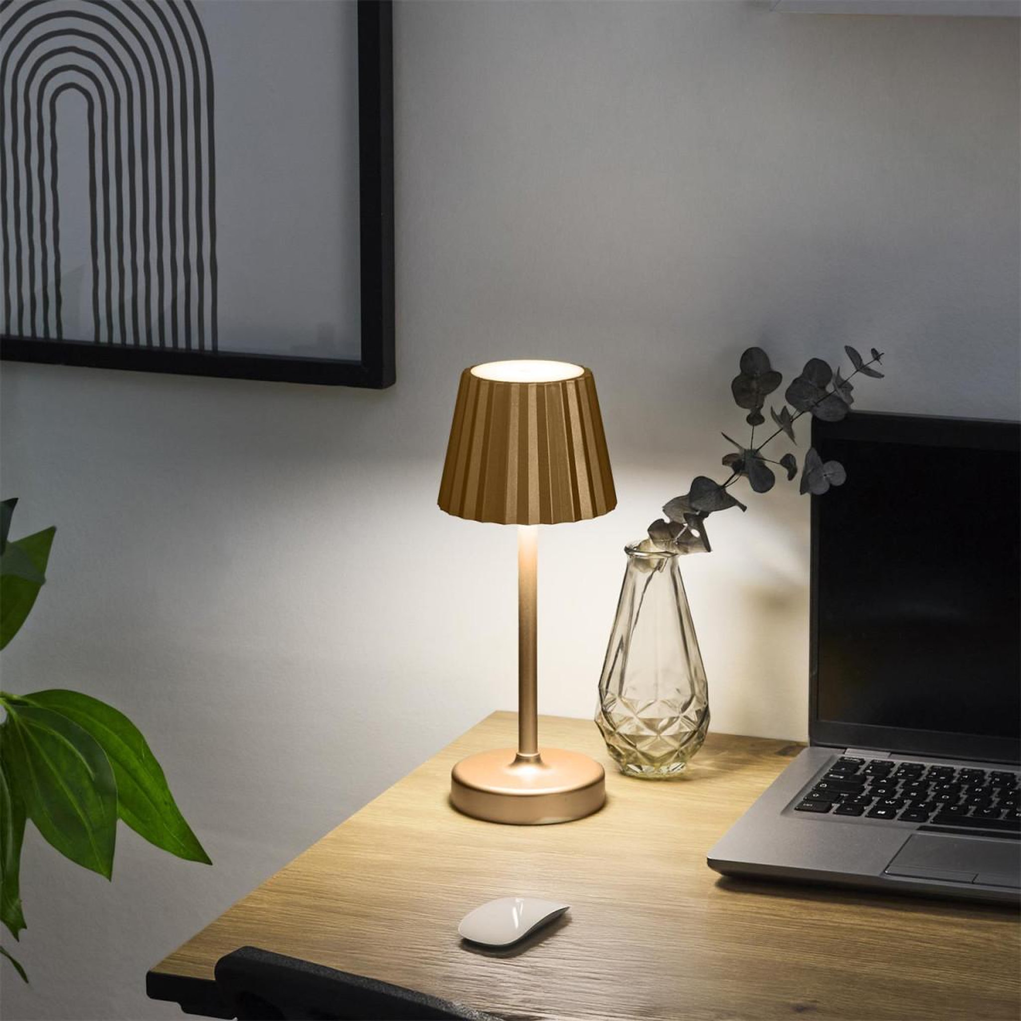 Voir la diapositive 3 : The Home Deco Factory Lampe à poser tactile à led  alana  26cm or