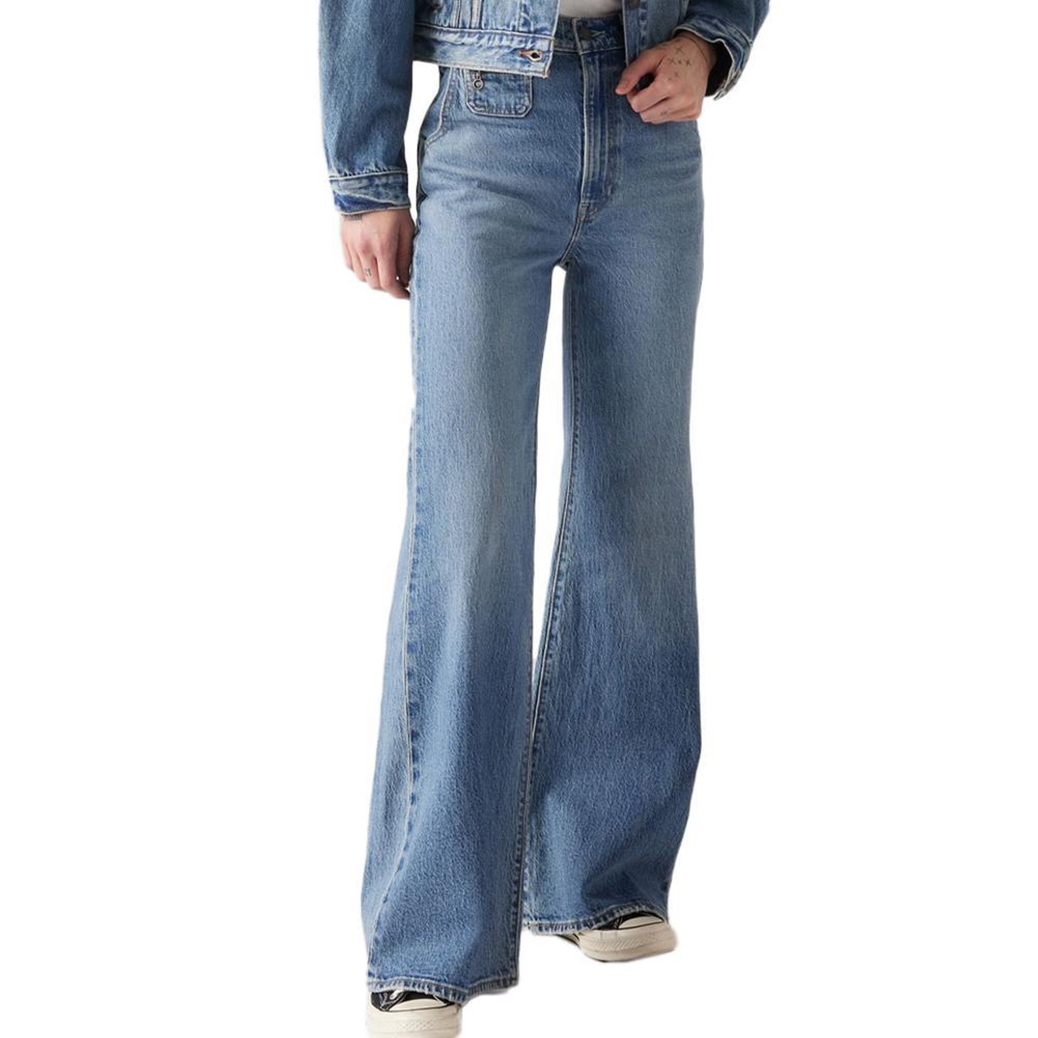 Levi's Jean bleu femme levi's ribcage bells. Coloris disponibles : Bleu