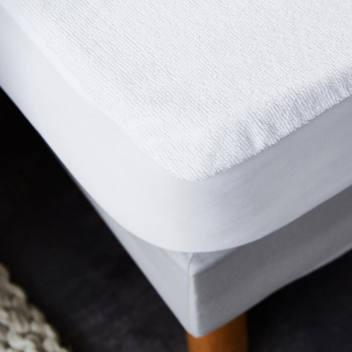 Protège matelas bouclette éponge coton imperméable et absorbant - Forme drap housse QUALITE PLUS