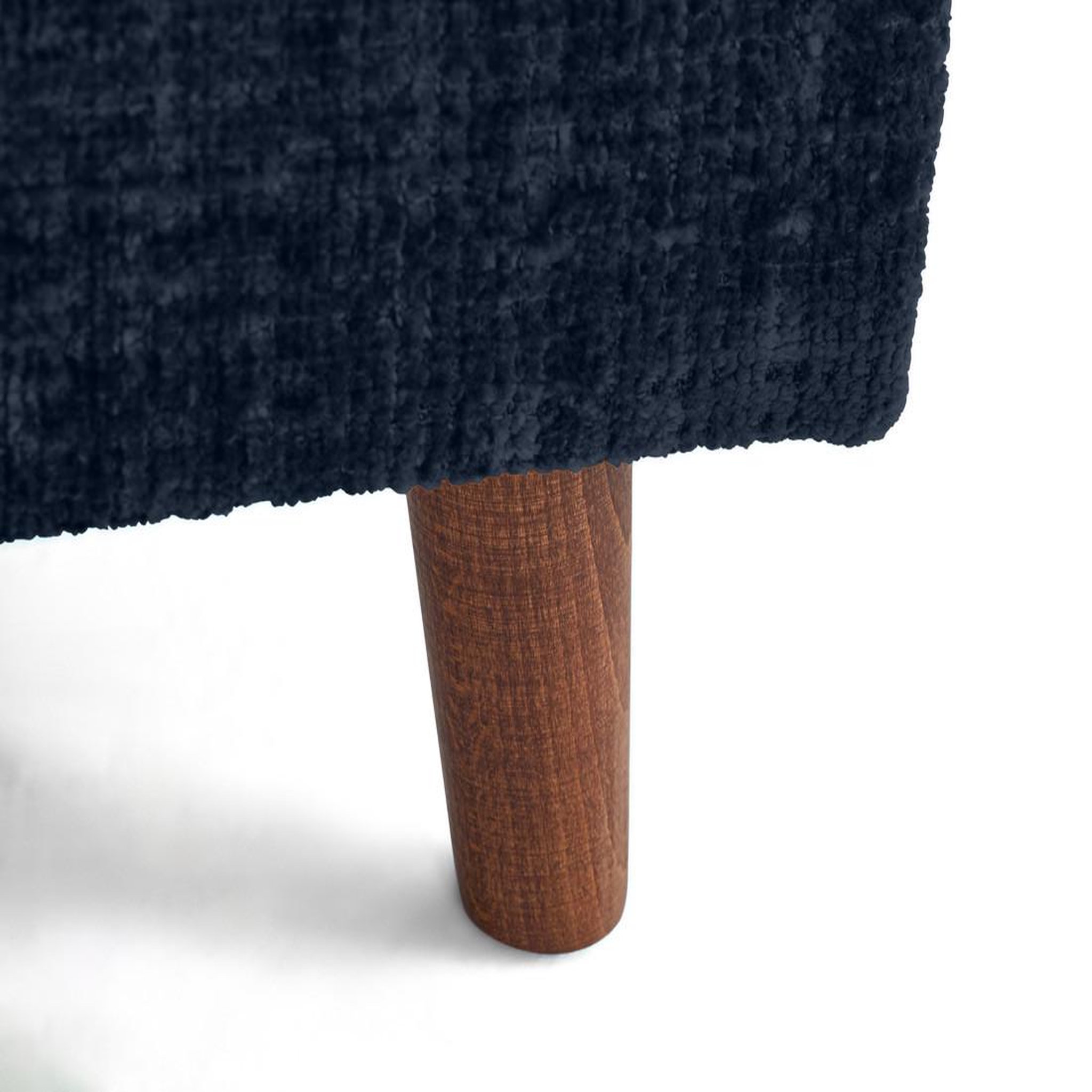 Voir la diapositive 5 : LISA DESIGN Rune - pouf en velours texturé