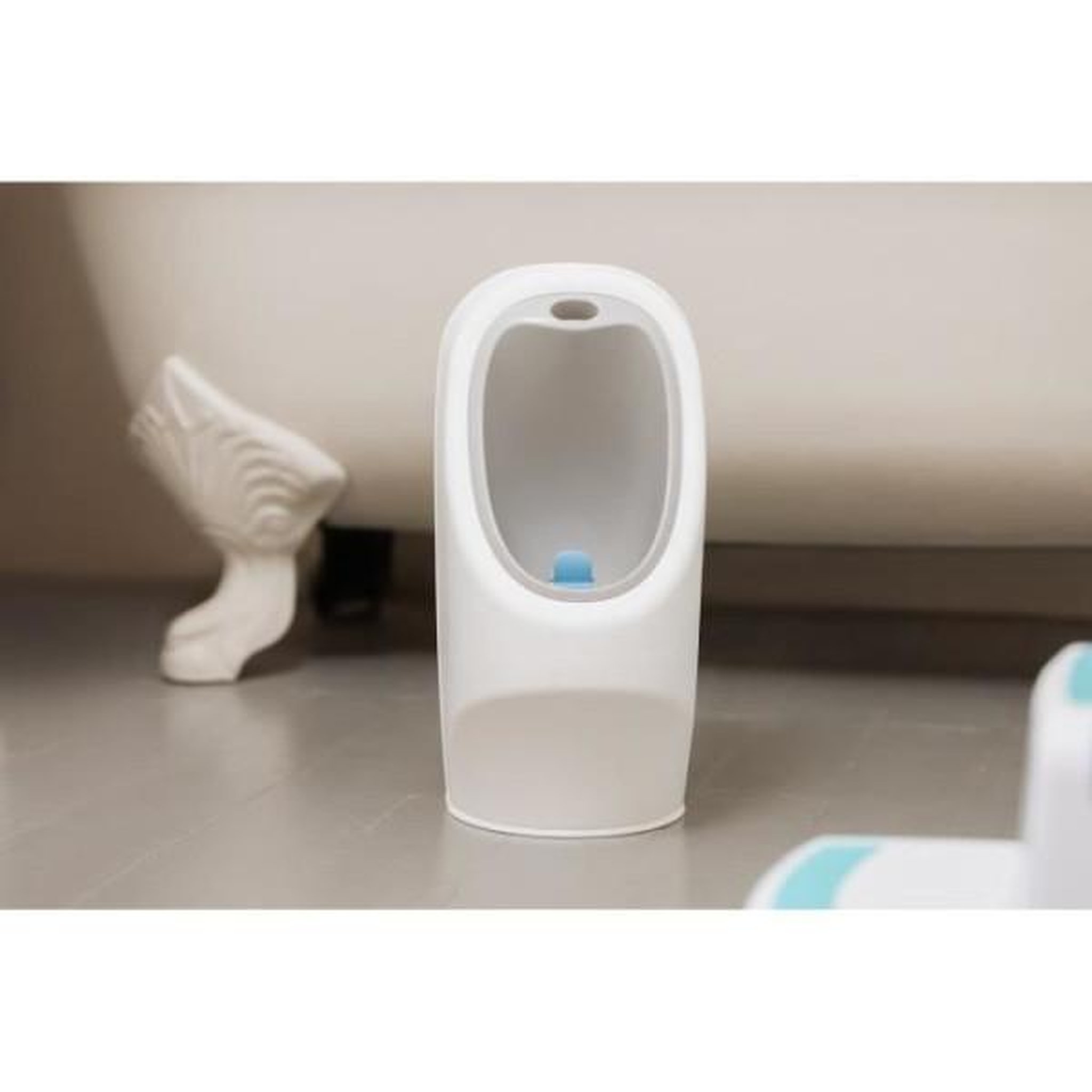 Voir la diapositive 4 : NUBY Urinoire pour tout-petits - NUBY - Dr. Talbot's - My Real Urinal