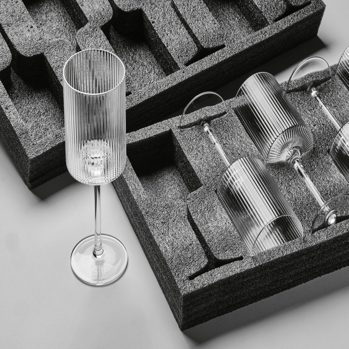 BJORN Verre à pied 32cl LINJE - 6 pièces