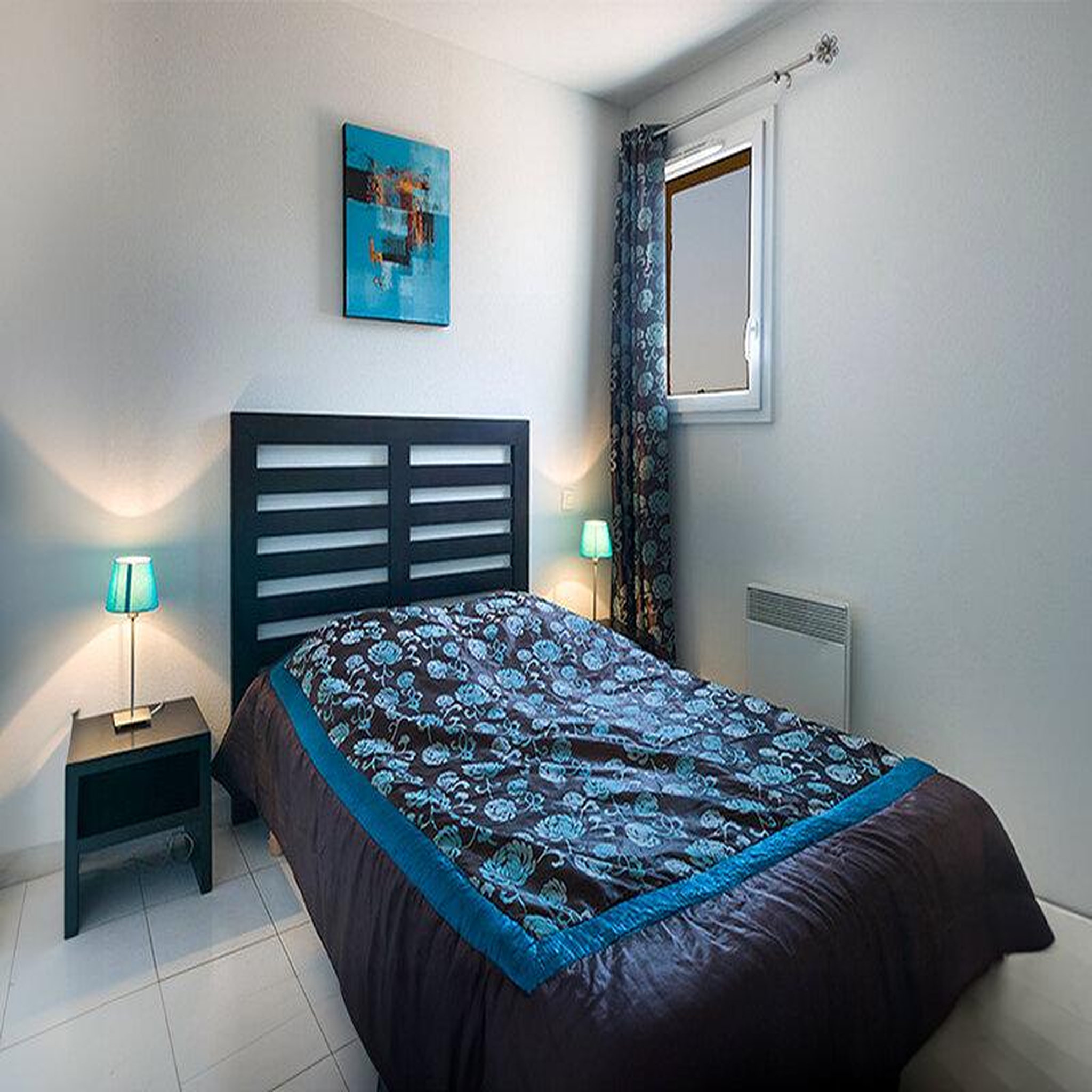 Voir la diapositive 5 : Smartbox 3 jours en famille dans une villa près de montpellier - coffret cadeau séjour