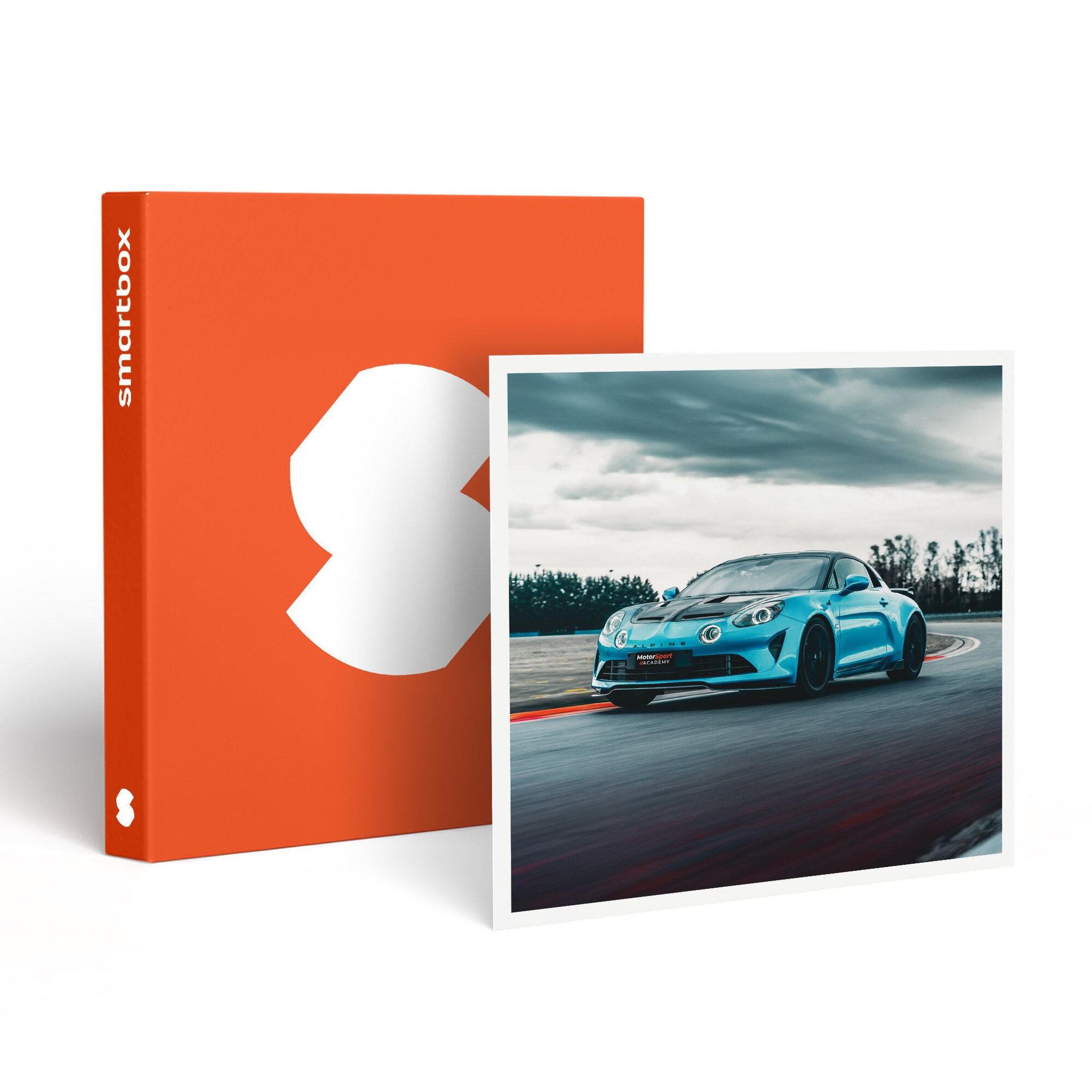 Voir la diapositive 1 : Smartbox Stage de pilotage : 2 tours sur le circuit de Pouilly-en-Auxois en Alpine A110 R - Coffret Cadeau Sport & Aventure