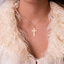 Voir la diapositive 2 : L'ATELIER D'AZUR Pendentif  - Médaille Croix Or 18 Carats 750 Jaune - Chaine Offerte