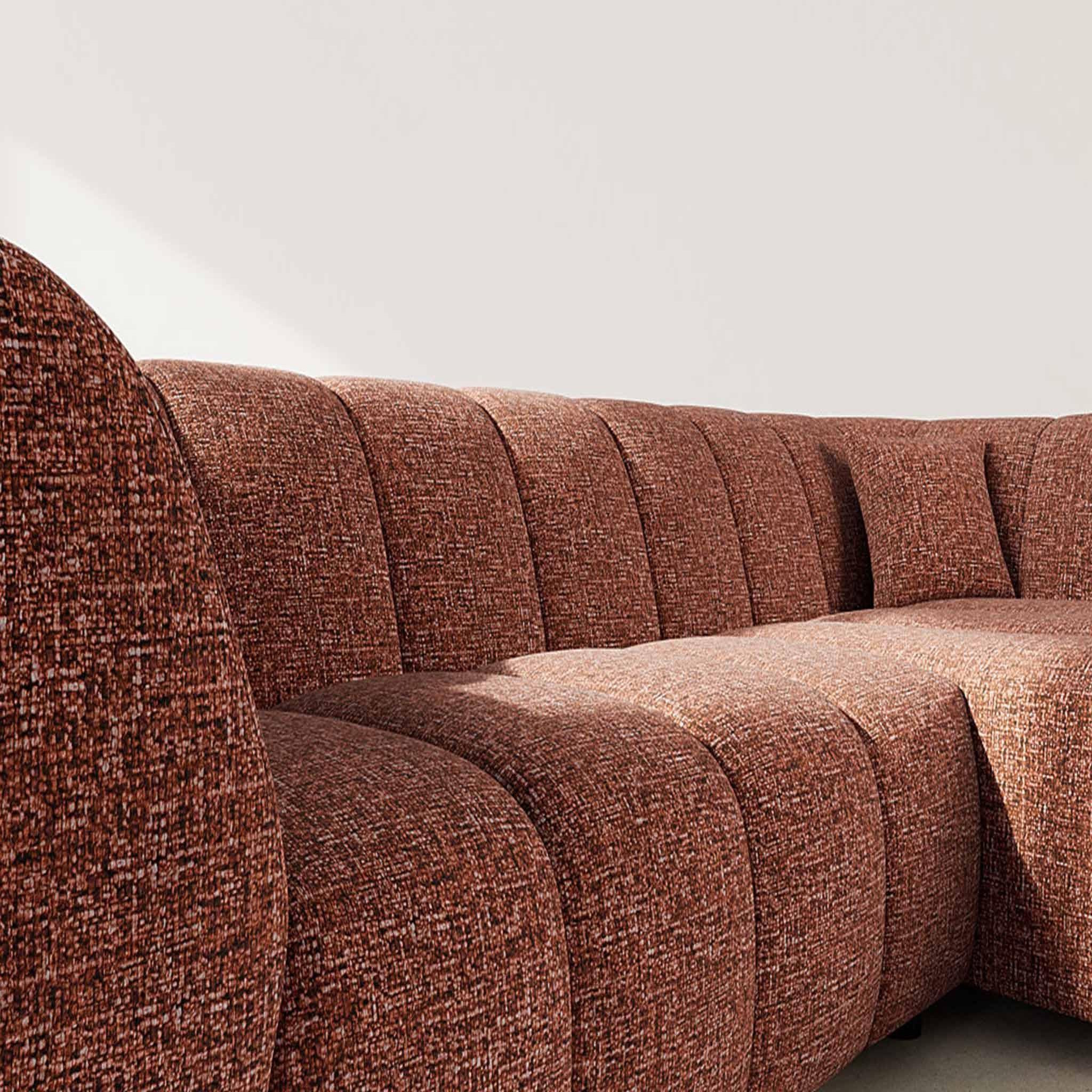 Voir la diapositive 4 : LISA DESIGN Curtis - canapé d'angle droit 4 places avec accoudoir en tissu texturé
