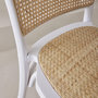 Voir la diapositive 5 : SWEEEK Lot de deux chaises vintage blanches en bois avec assise et dossier en rotin