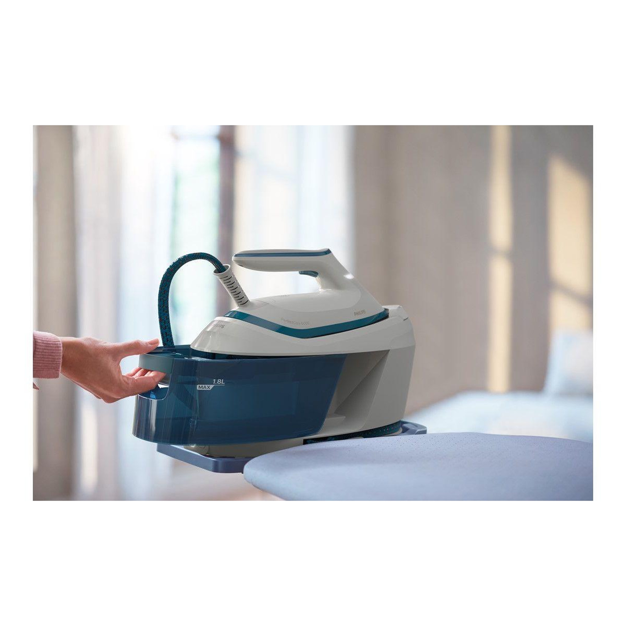 Voir la diapositive 4 : Philips Centrale vapeur PSG6022/20 bleu 1,8L