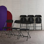 Voir la diapositive 2 : SWEEEK Chaises de réception pliantes – Fiesta – 6 chaises d'appoint en plastique gris foncé et métal