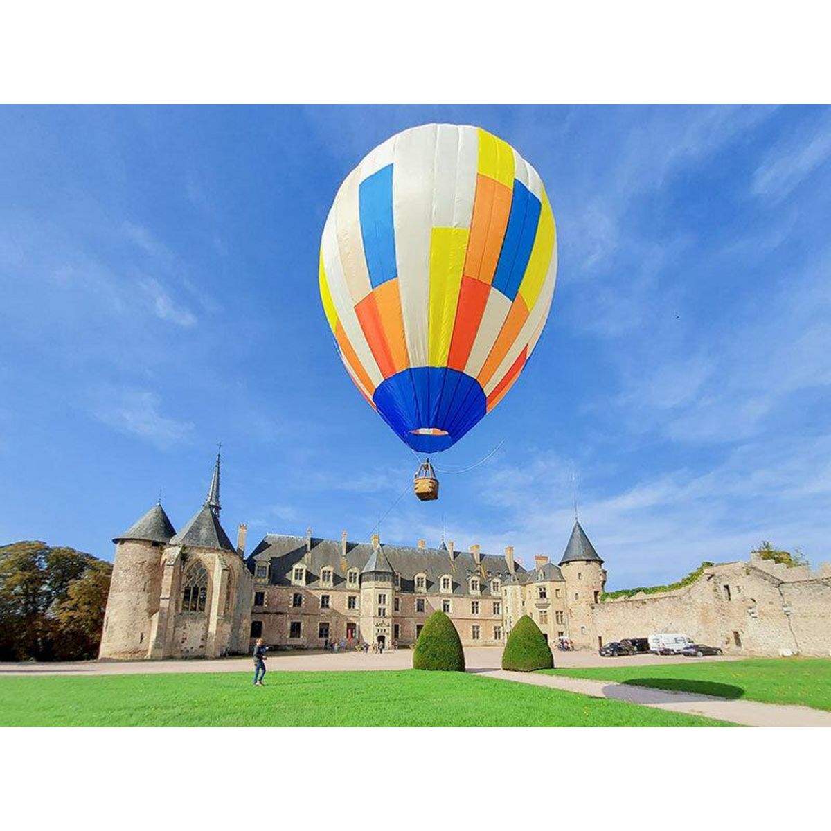 Smartbox Vol en montgolfière au-dessus de la Bourgogne - Coffret Cadeau Sport & Aventure