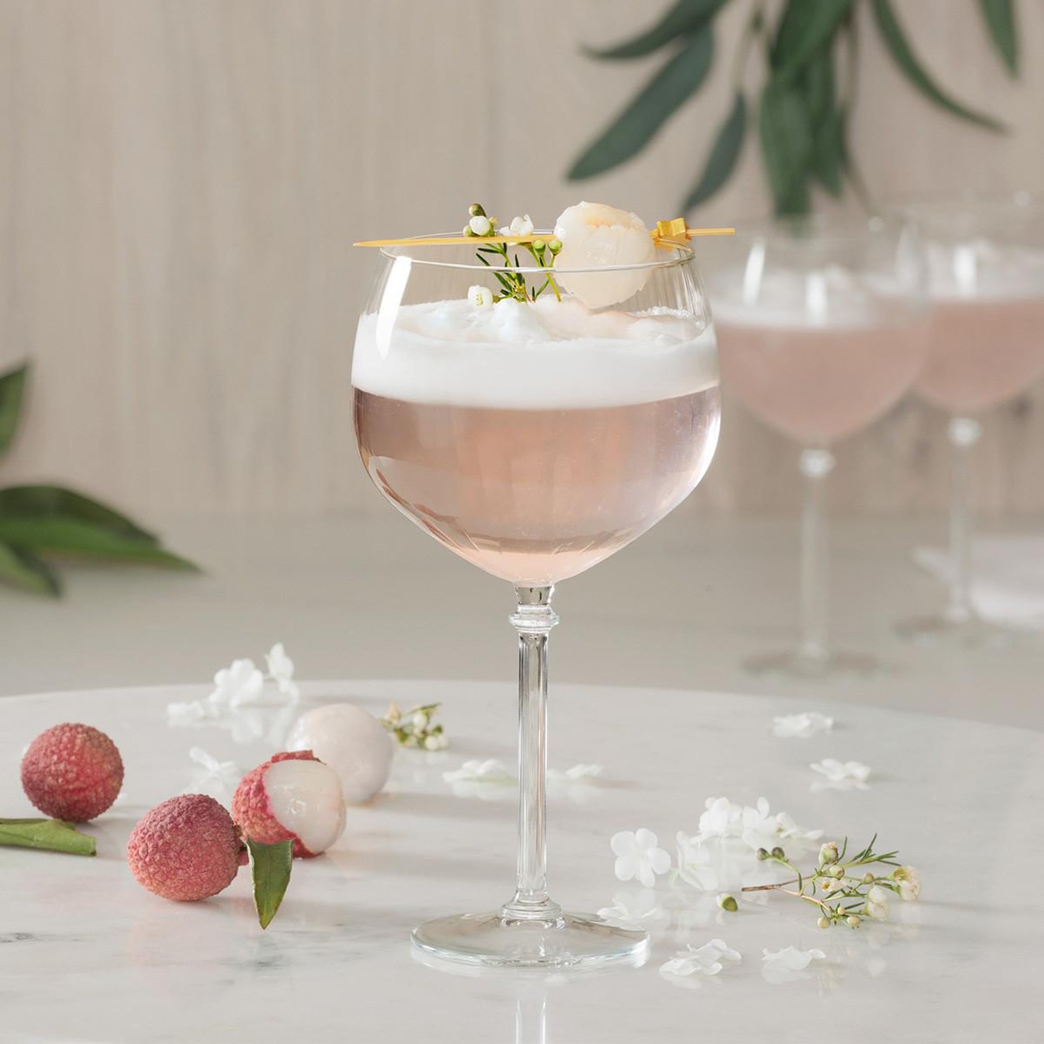 Voir la diapositive 3 : SECRET DE GOURMET Lot de 4 verres à gin  strié  64cl transparent