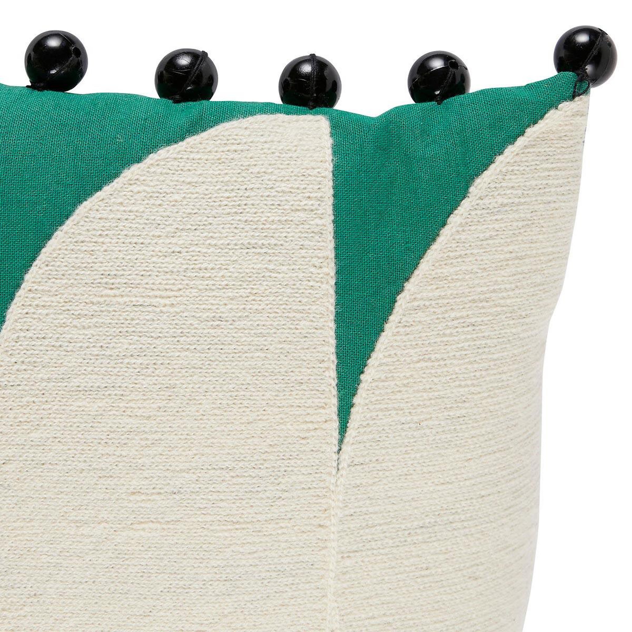 Voir la diapositive 3 : ATMOSPHERA Coussin brodé perle  malakite  30x30cm vert cèdre