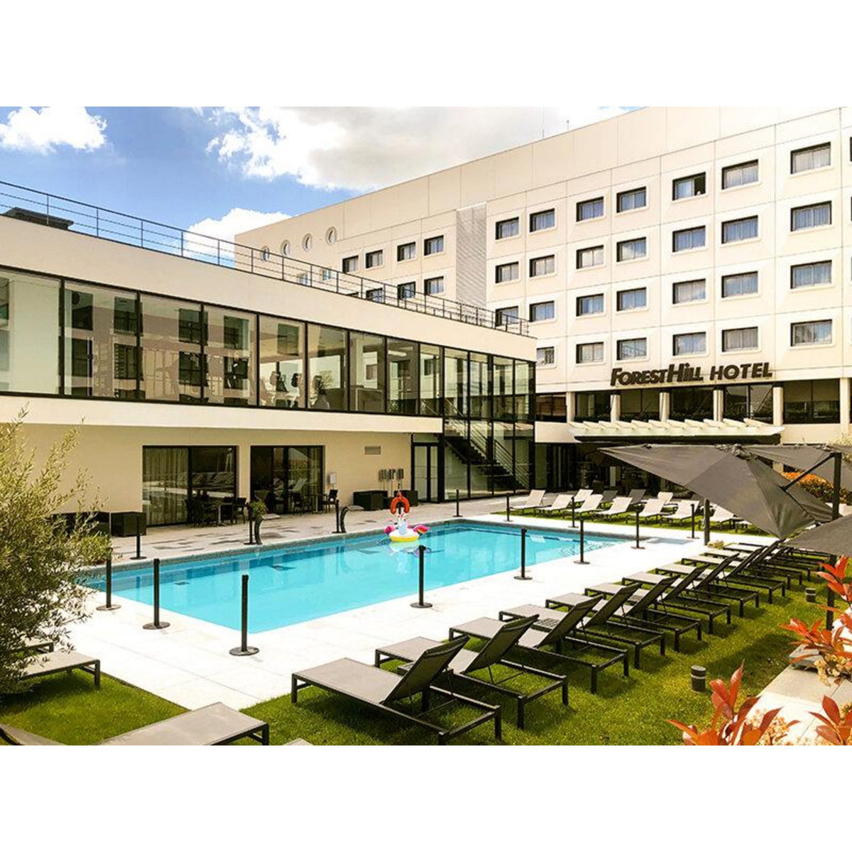 Smartbox 2 jours près de Paris en hôtel 4* avec accès à l'espace bien-être et salle de sport - Coffret Cadeau Séjour