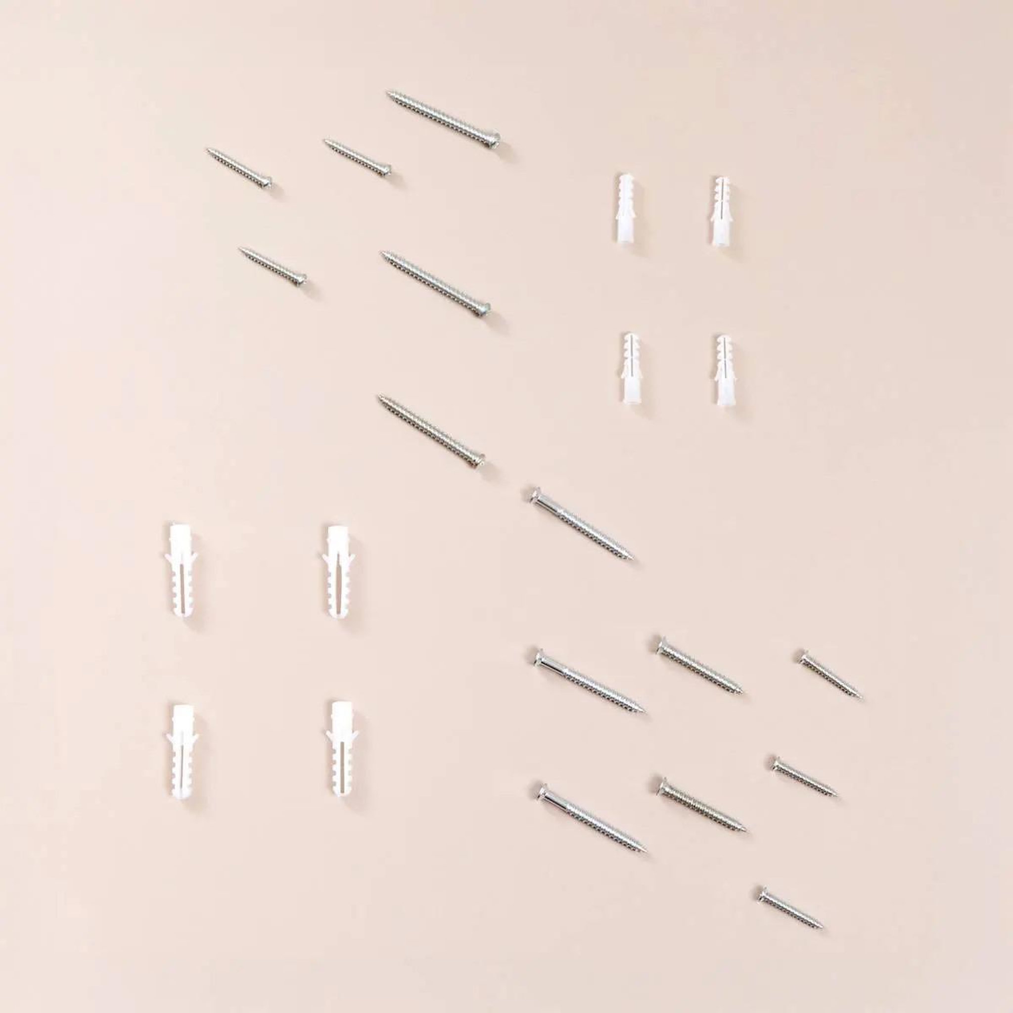 Voir la diapositive 3 : FIVE Boîte de chevilles & vis  100 pièces  14cm argent