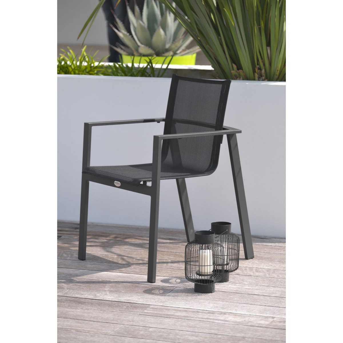 DCB GARDEN Fauteuil de jardin empilable en aluminium MIAMI - Gris anthracite