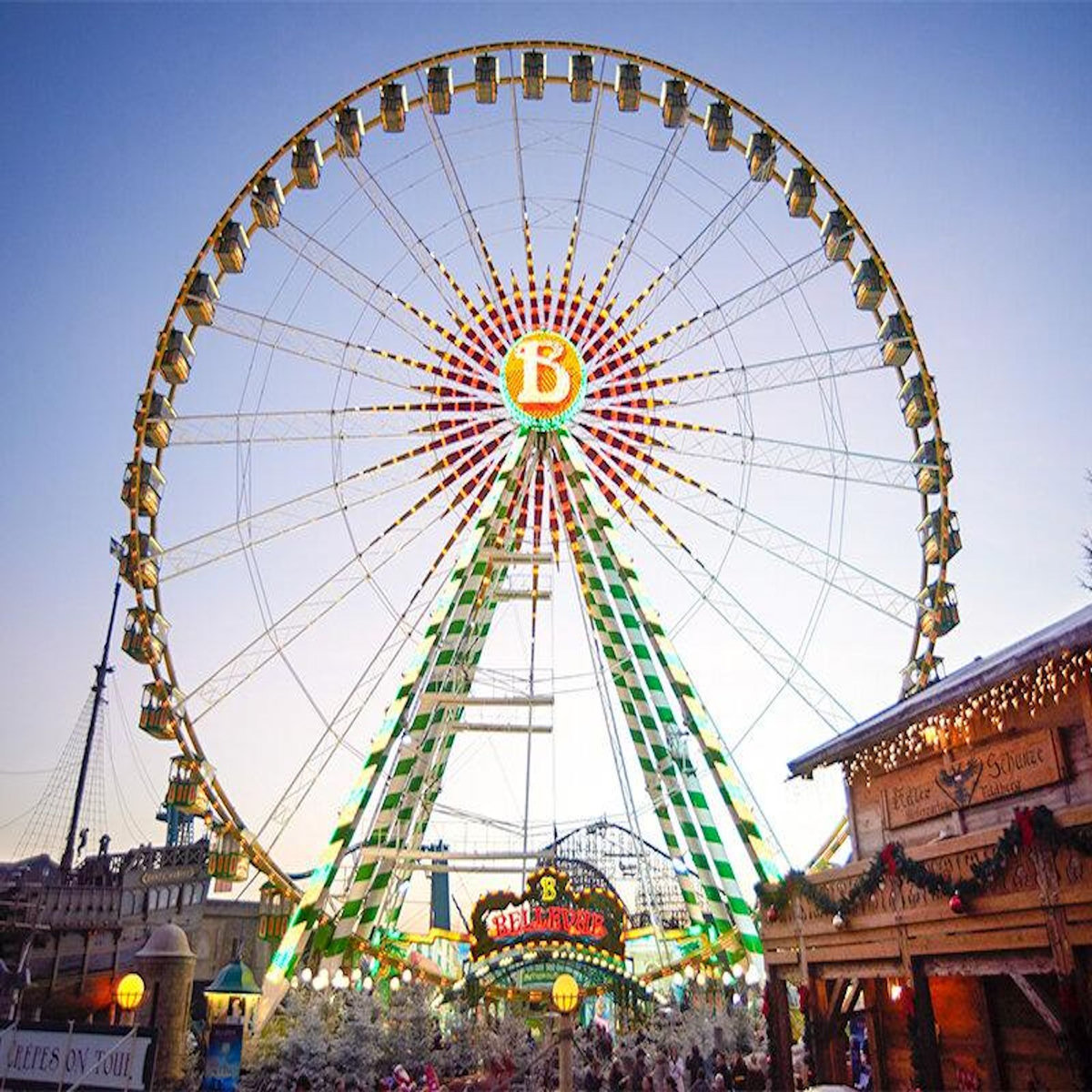 Smartbox Europa-Park 2026 : 1 entrée enfant pour deux jours en basse saison - Coffret Cadeau Sport & Aventure