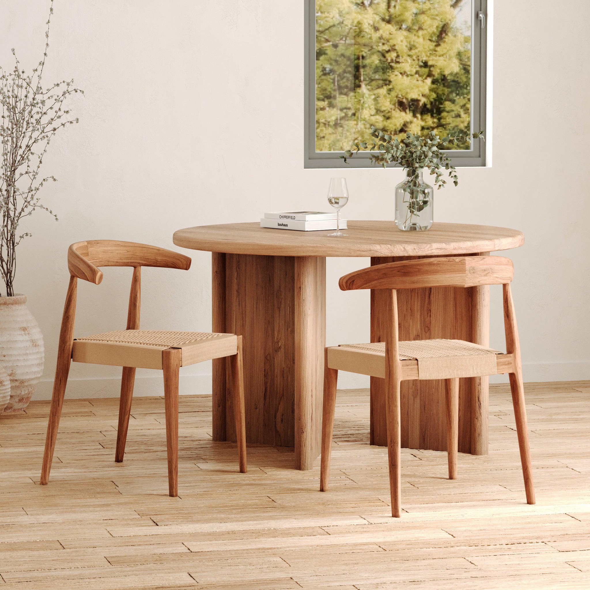 Voir la diapositive 2 : MAISON PAVANE Lot de 2 chaises en bois de teck et cordage type loom-alia