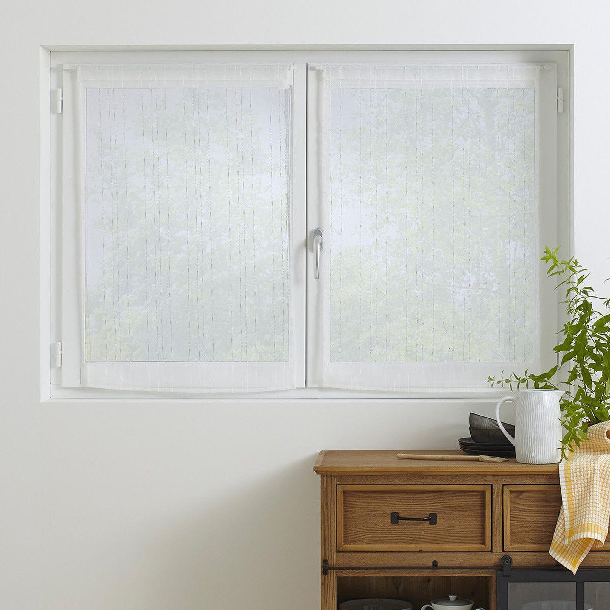 Voir la diapositive 3 : ATMOSPHERA 2 voilages anissa - 60 x 90 cm - blanc