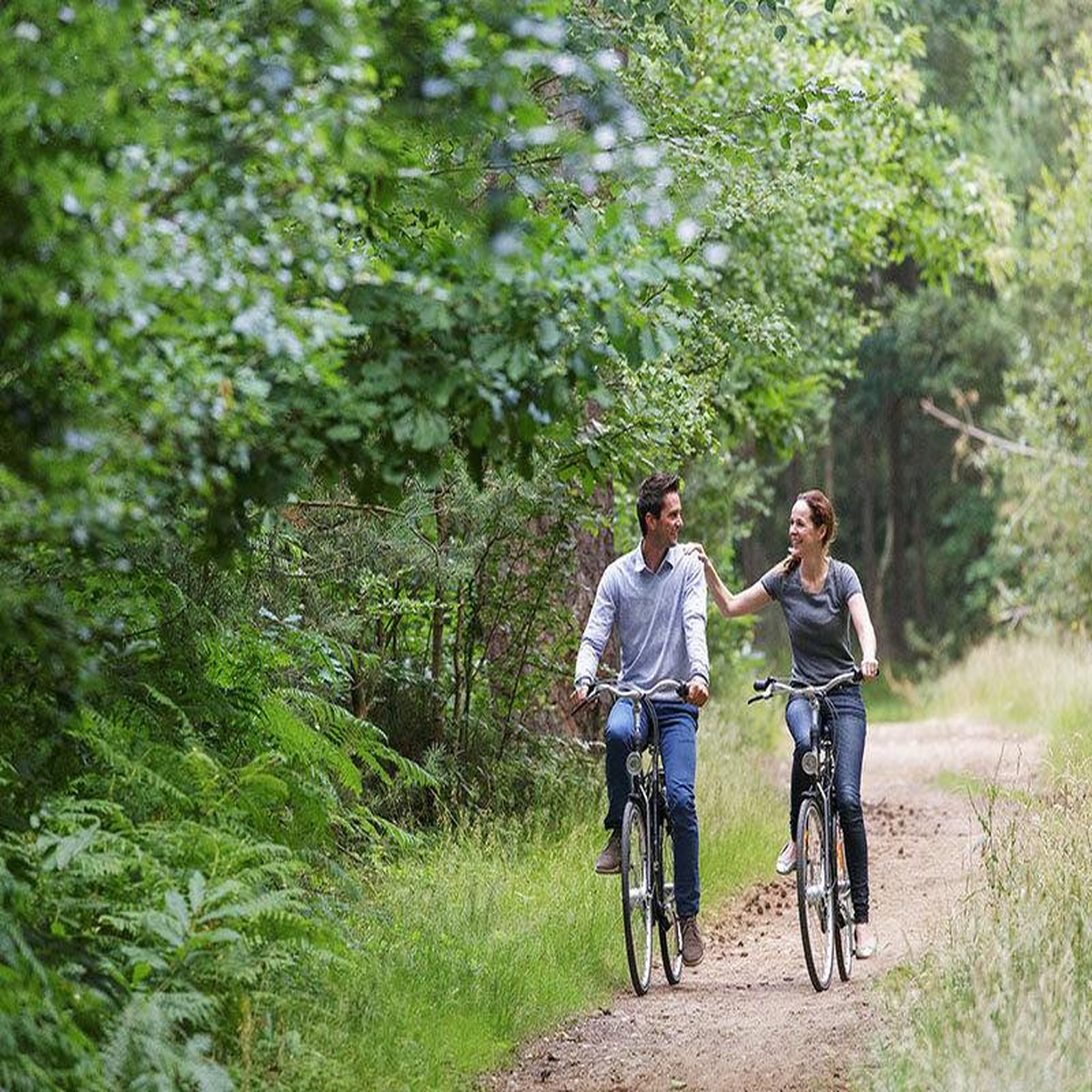 Voir la diapositive 6 : Smartbox Bon Cadeau Center Parcs - Coffret Cadeau Séjour