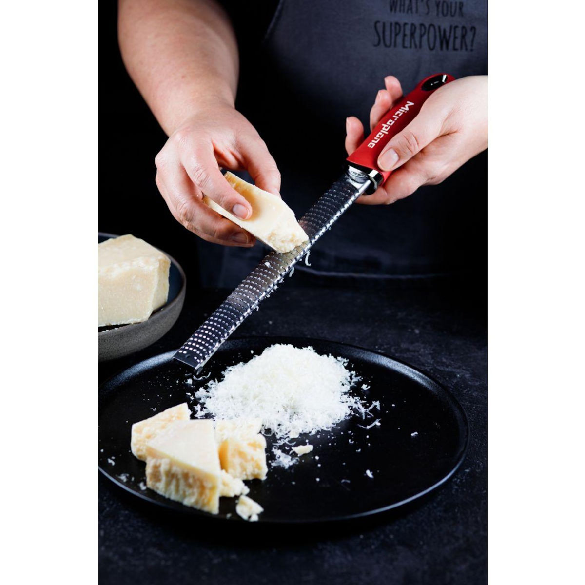 MICROPLANE Zesteur Premium Rouge Grenade