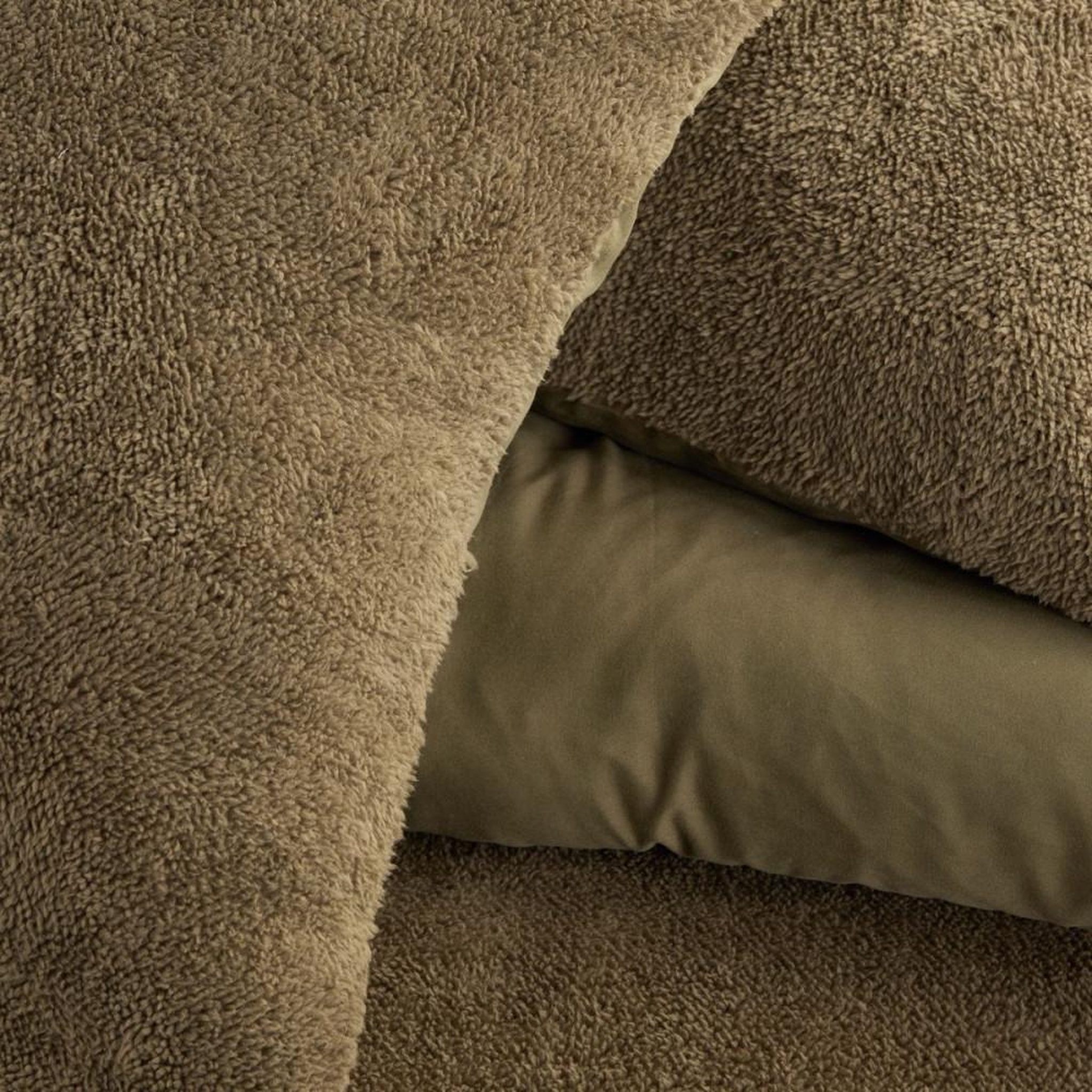 Voir la diapositive 4 : Today Parure de lit - TODAY - Teddy - 2 personnes - 220 x 240 cm - Vert uni