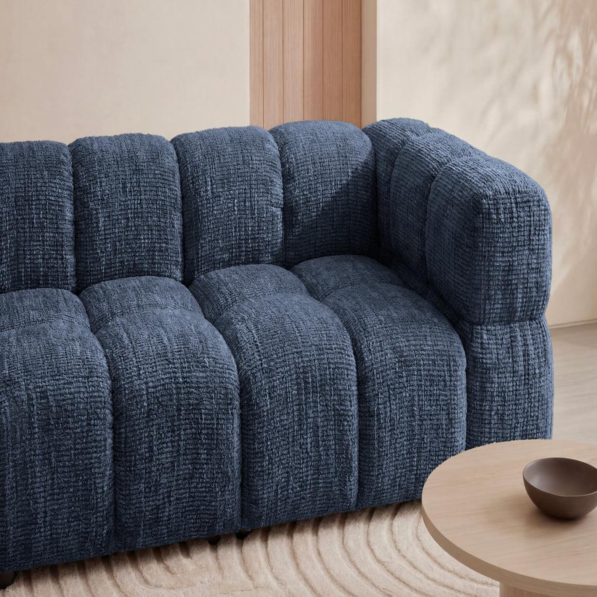 Voir la diapositive 4 : CASANOVA PARIS Gustave - canapé droit tissu chenille 2 places