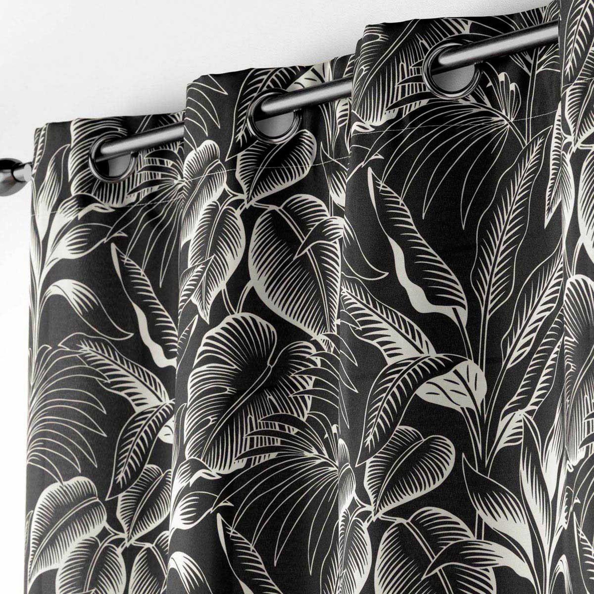 Voir la diapositive 2 : Douceur d'Intérieur Rideau à œillets imprimé  cabana  140x280cm noir