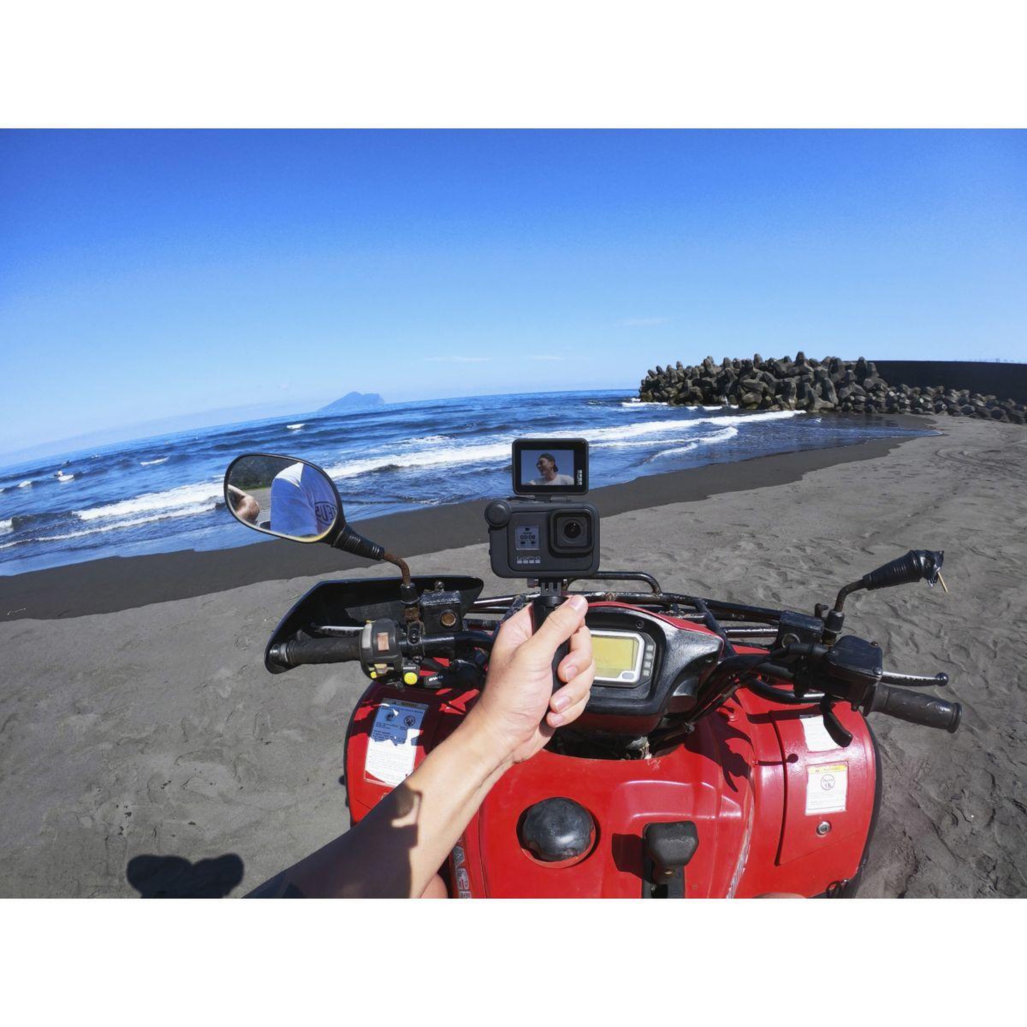 Voir la diapositive 4 : GOPRO Trépied Shorty
