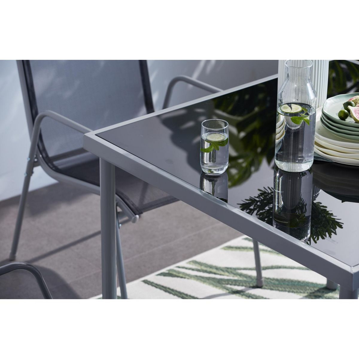 CONCEPT USINE Ensemble de jardin 4 personnes LUSIANA