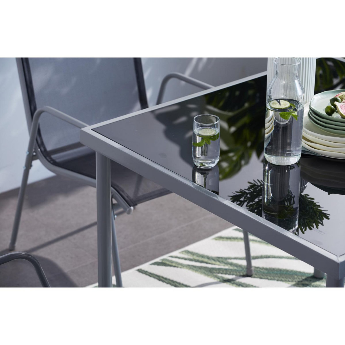 CONCEPT USINE Ensemble de jardin 4 personnes LUSIANA