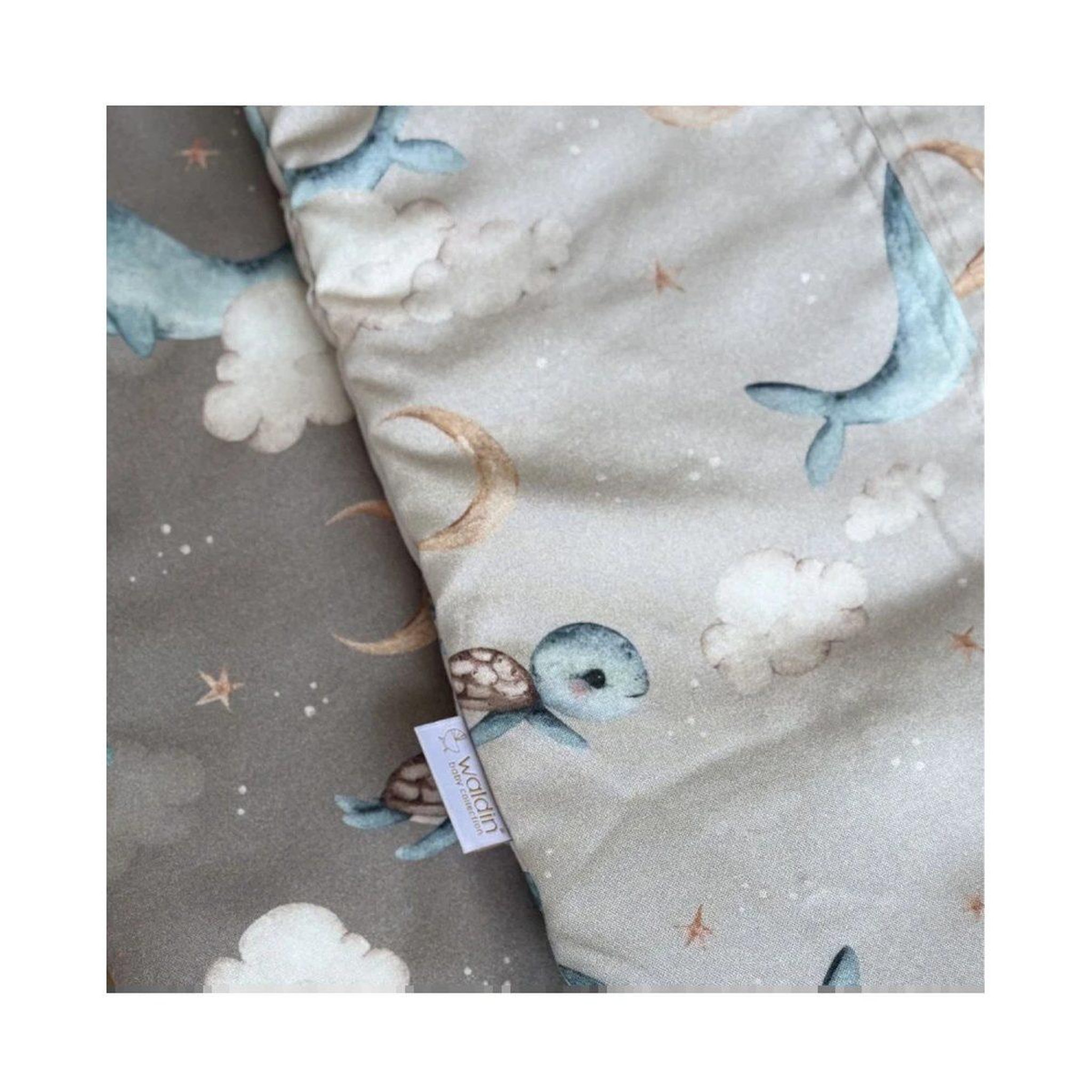 Voir la diapositive 3 : WALDIN Gigoteuse en bambou 50 × 90 cm 0,5 TOG - taille M - motif baleine, brun