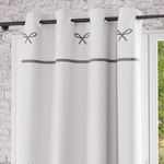 SOLEIL D'OCRE Rideau à oeillets brodé en coton 135x250 cm EMILIE, par Soleil d'ocre. Coloris disponibles : Blanc