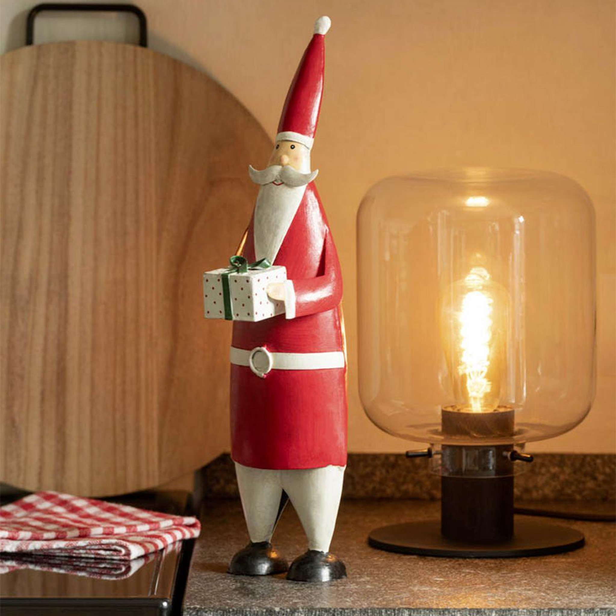 Voir la diapositive 3 : J-LINE Statuette déco père noël  cadeau  44cm rouge