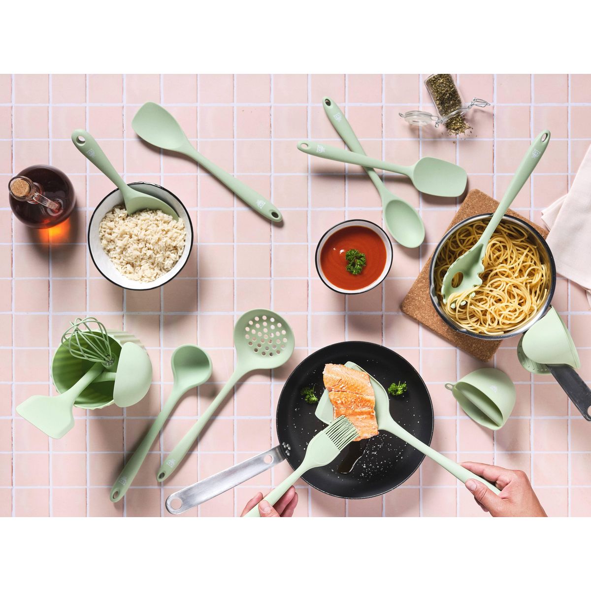 BJORN Set d'ustensiles de cuisine en silicone IVAR - 15 pièces