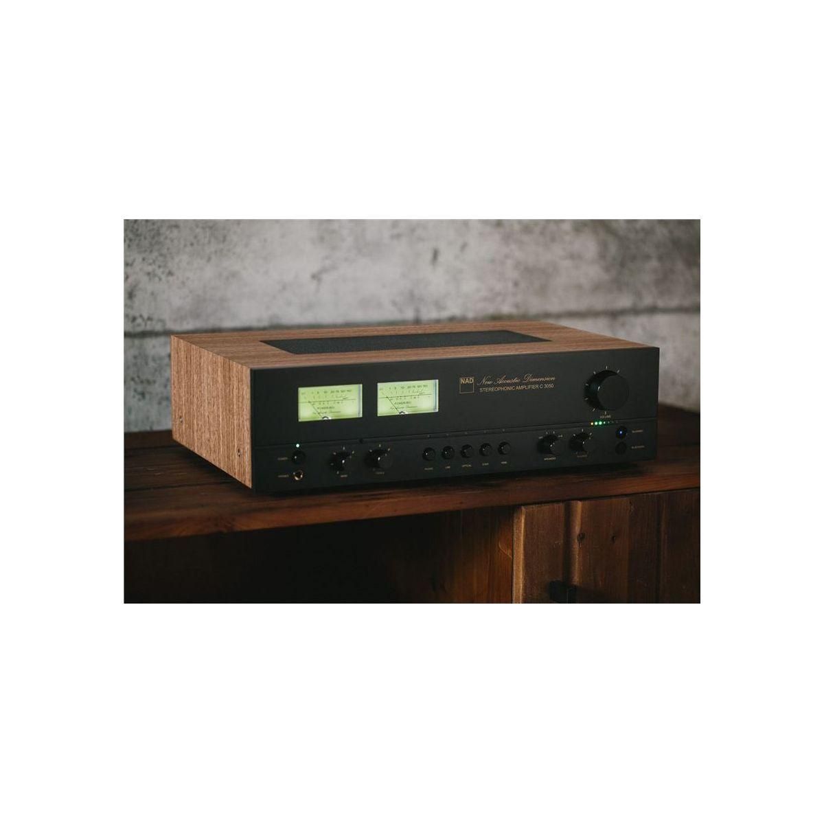 NAD Amplificateur HiFi C 3050 stéréophonique