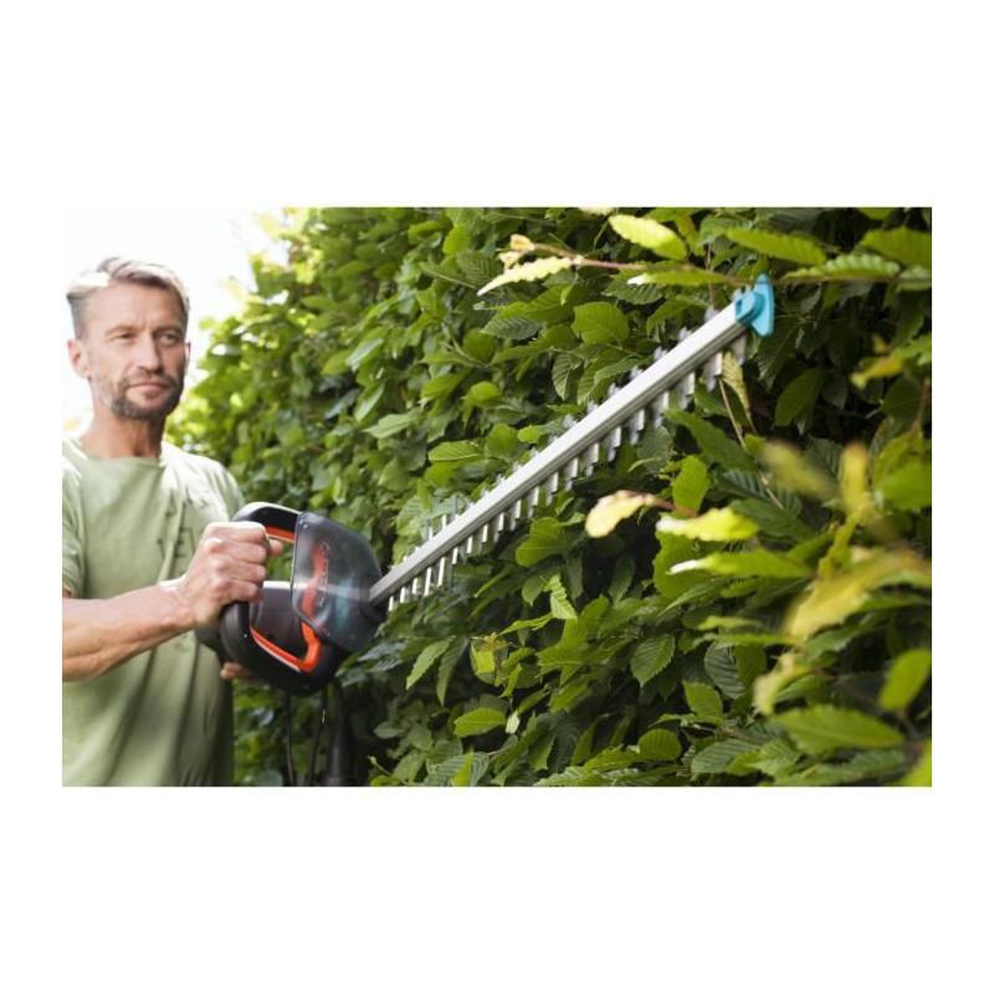 Voir la diapositive 2 : Gardena GARDENA Taille-haie electrique PowerCut 700/65 700 W 9835-20