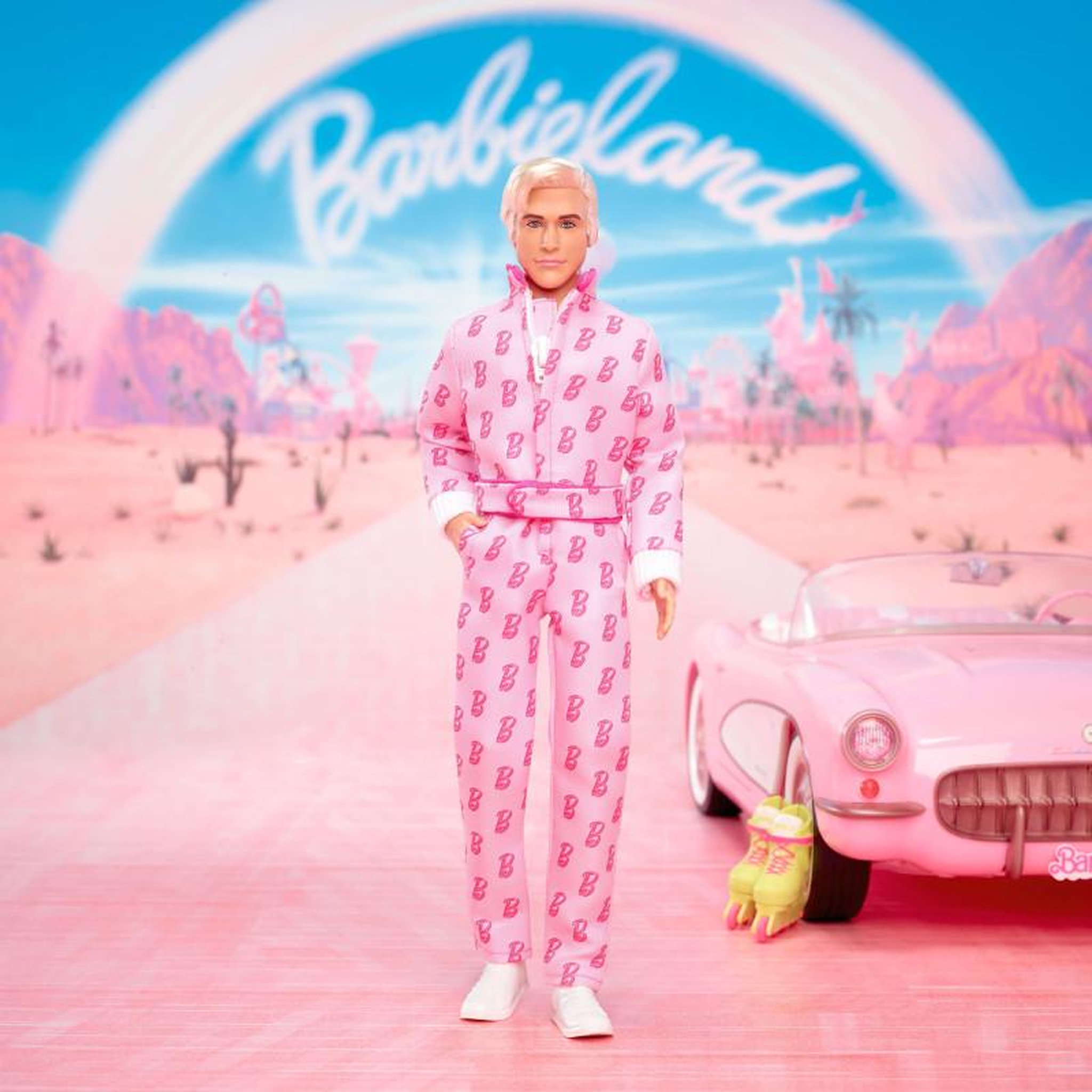 Voir la diapositive 3 : BARBIE Barbie - Poupée film - Ken combinaison Rose - JCP80